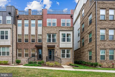108 SALINGER DRIVE GAITHERSBURG MD 20878