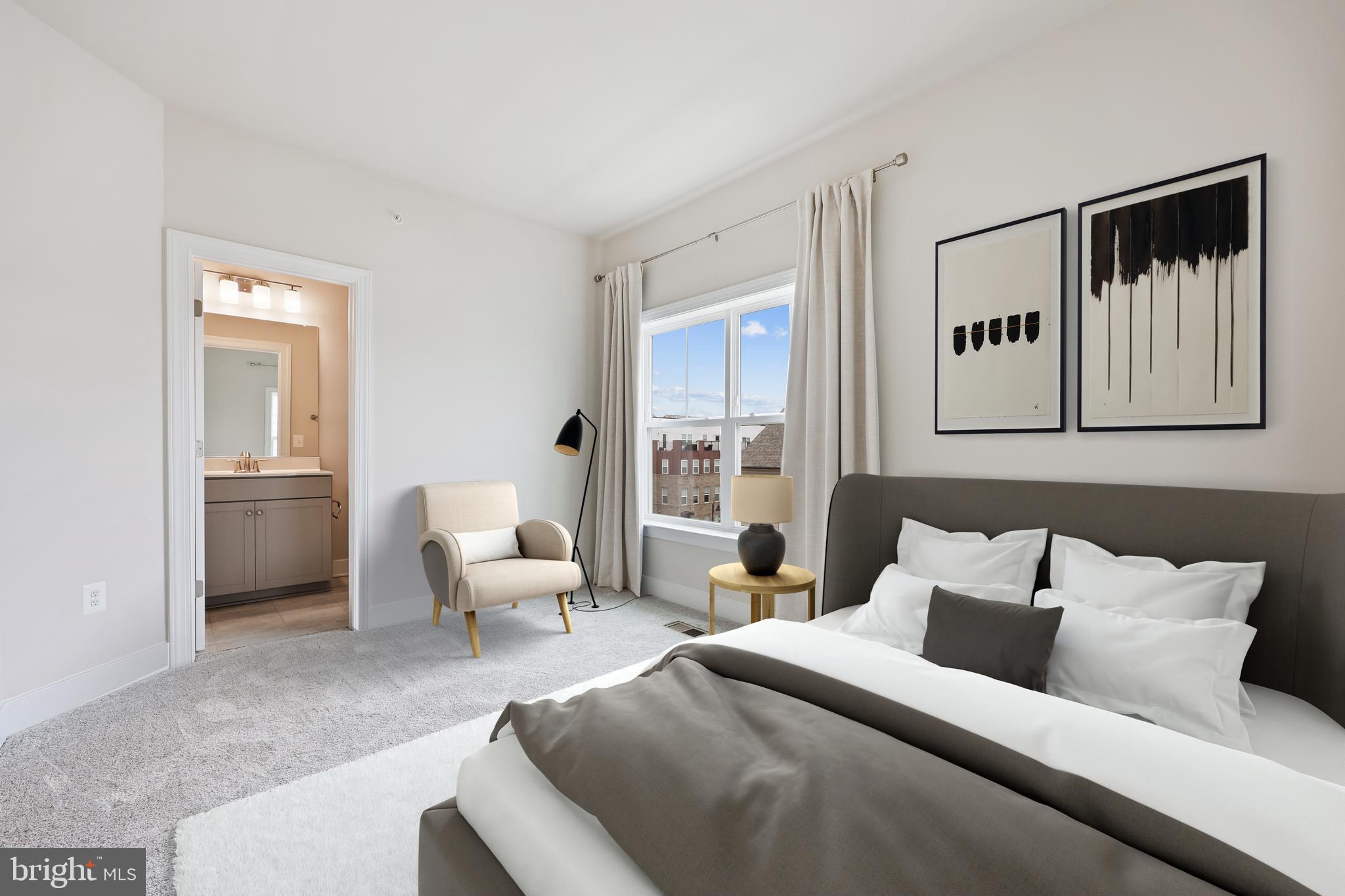 CROWN FARM - Residential