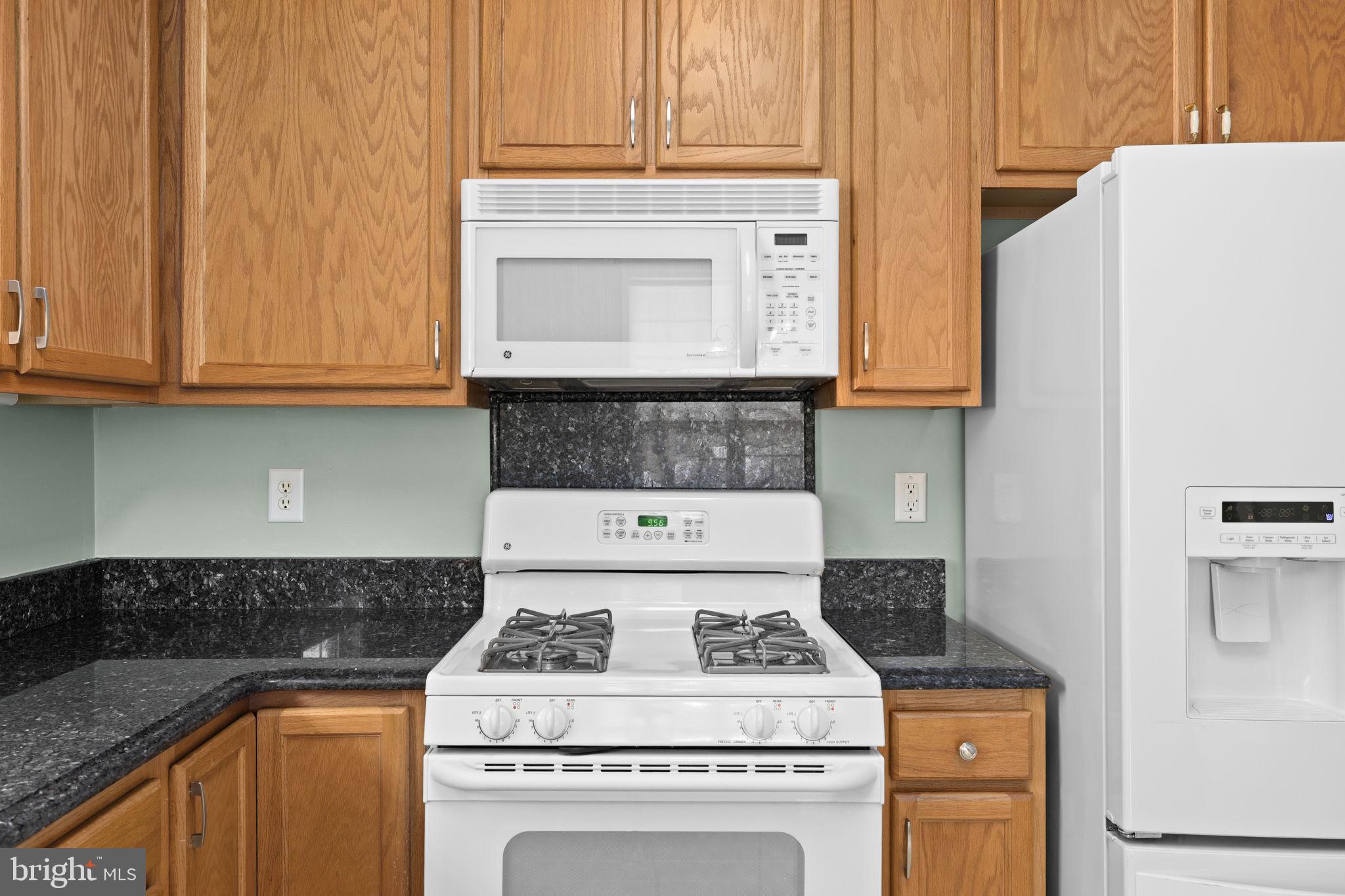 LEGACY WOODS - Residential