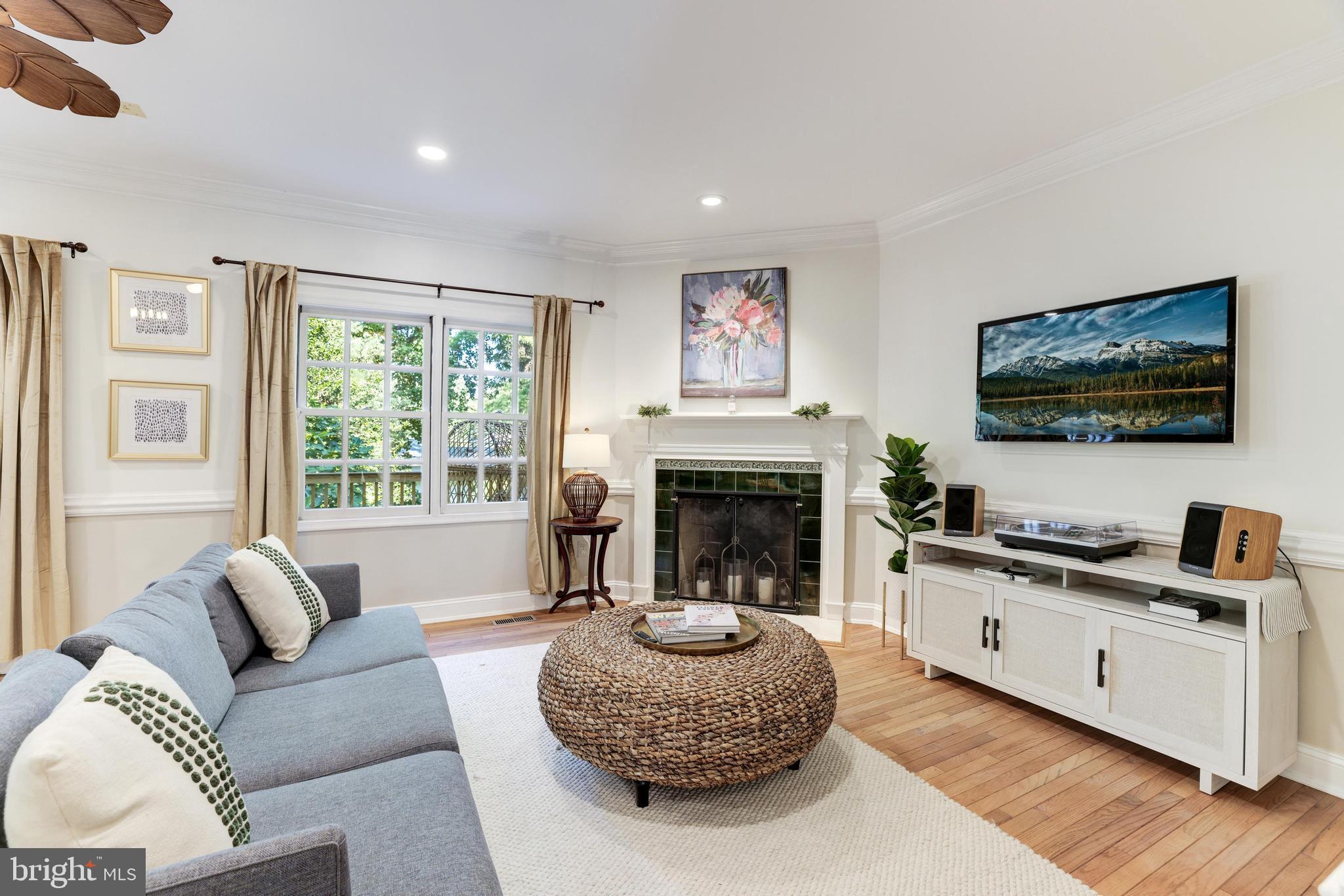 LIMEWOOD MEWS - Residential