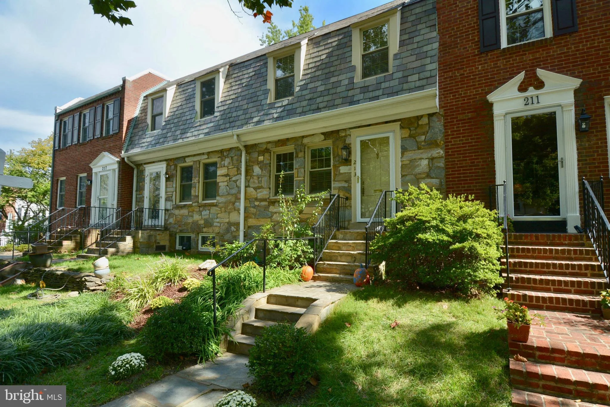 213 Commonwealth Avenue, Alexandria, VA 22301