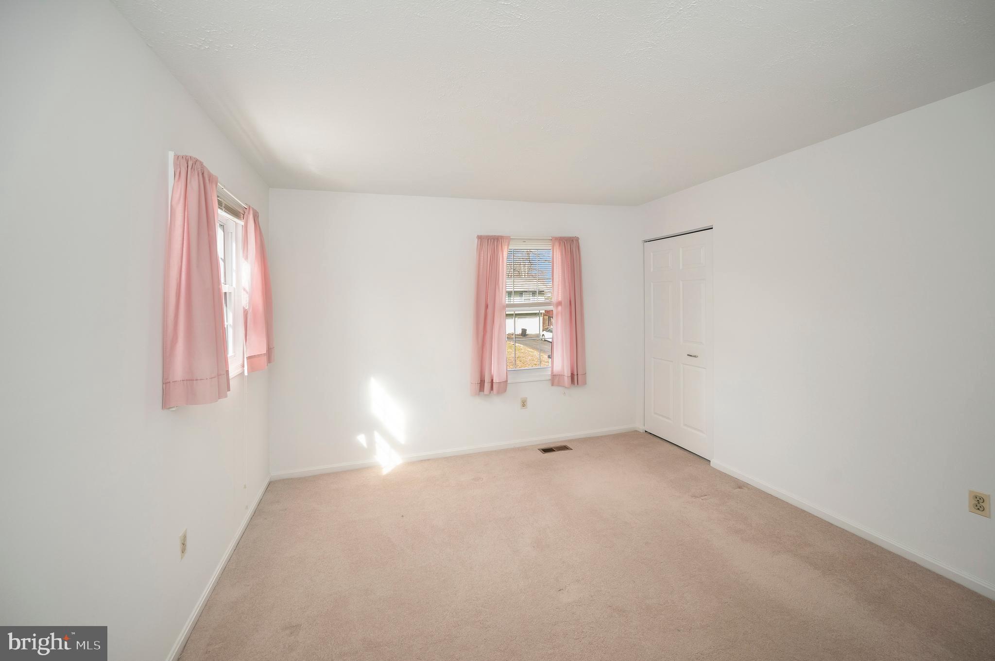 WAVERLY VILLAGE - Residential