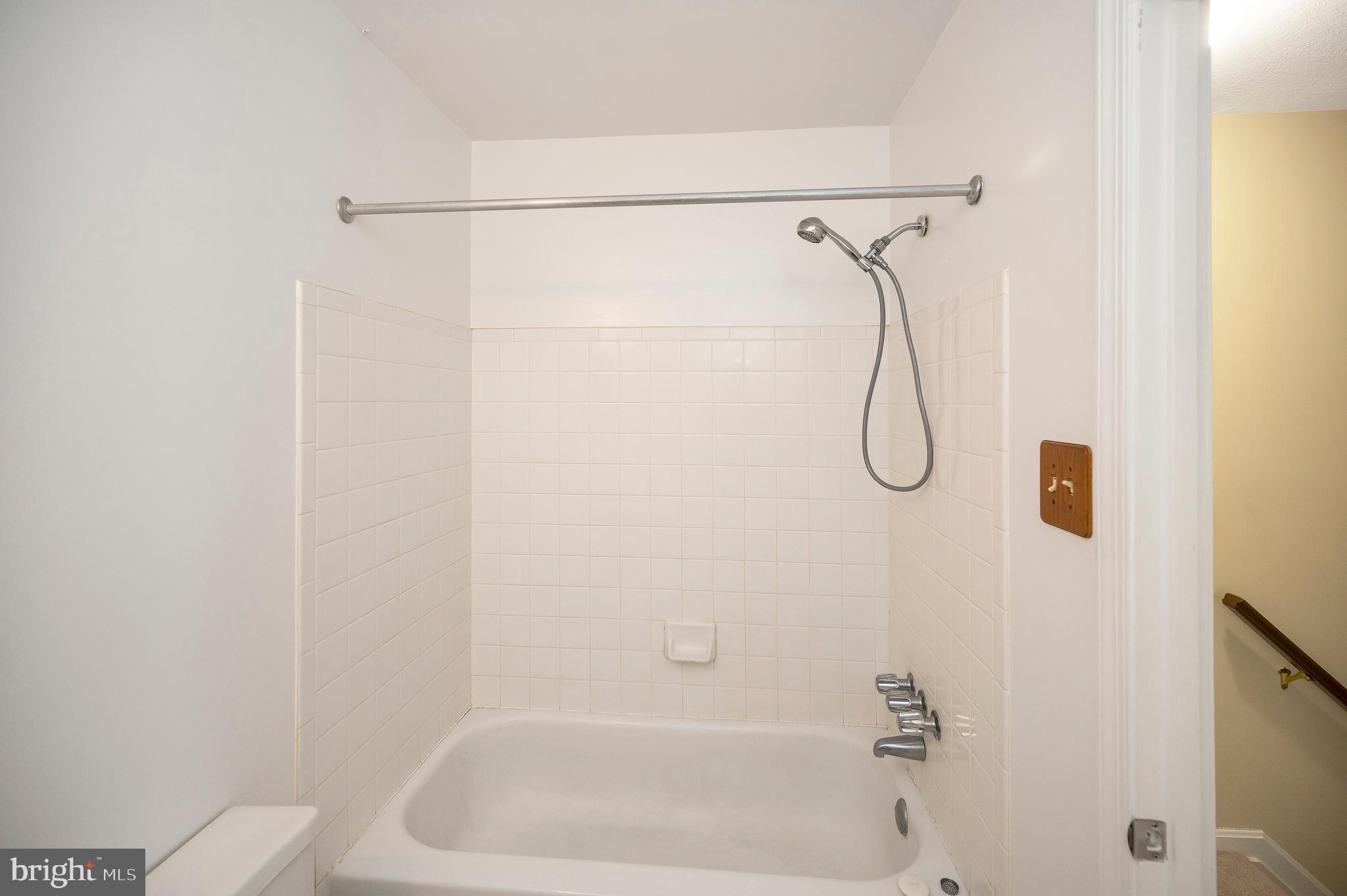 WAVERLY VILLAGE - Residential