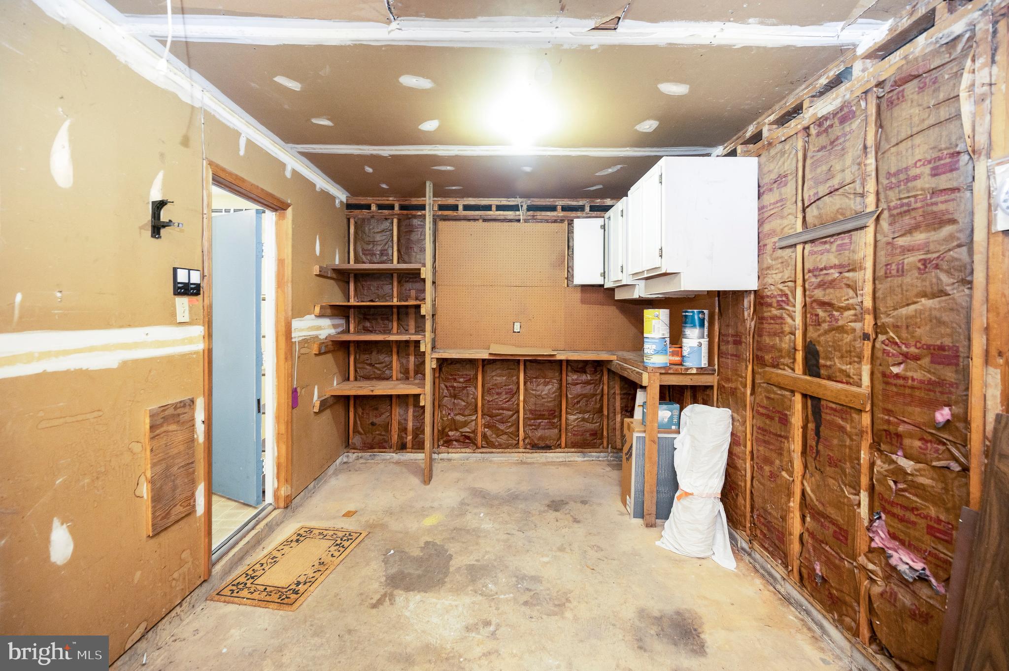 WAVERLY VILLAGE - Residential