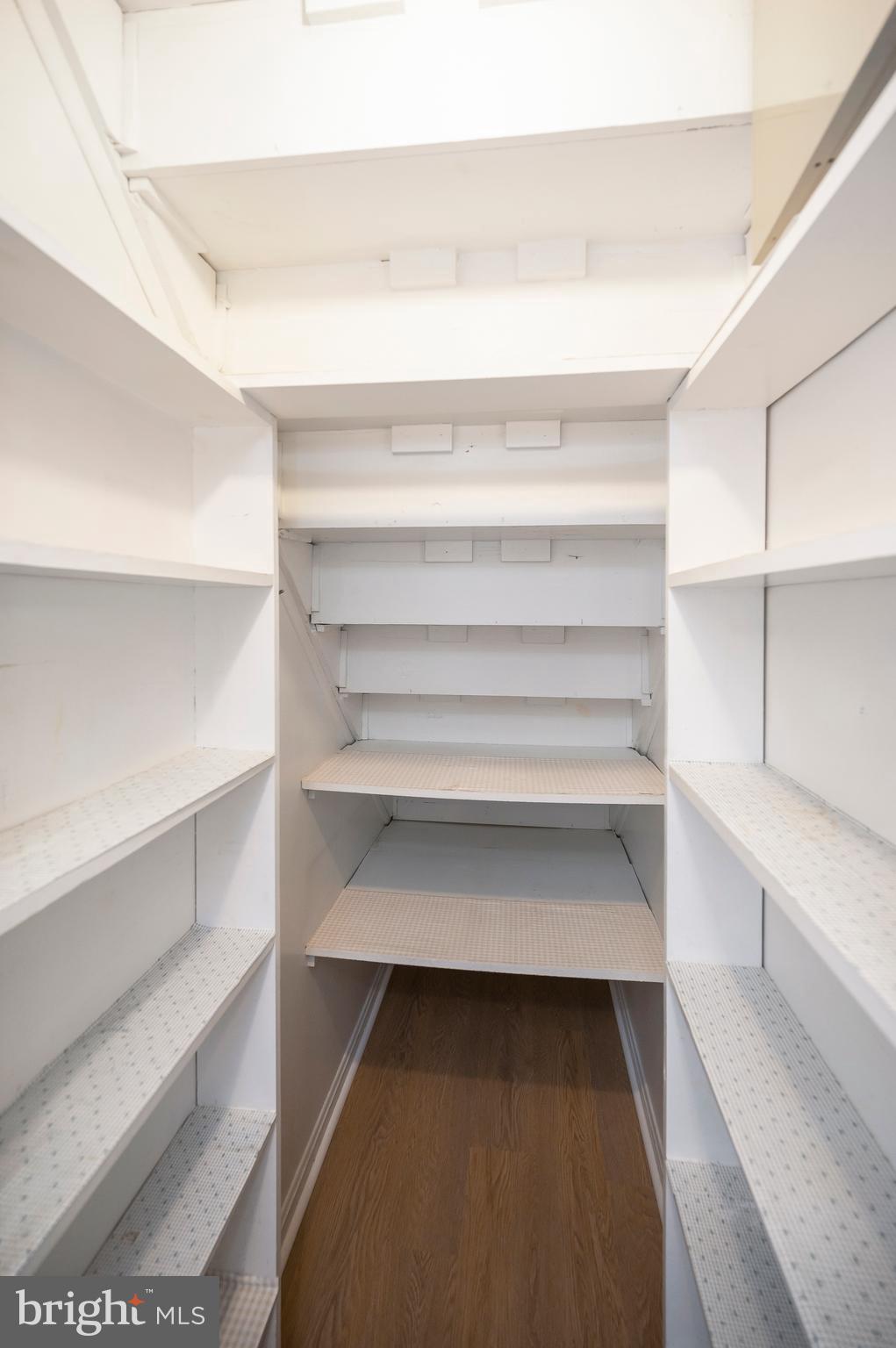 WAVERLY VILLAGE - Residential