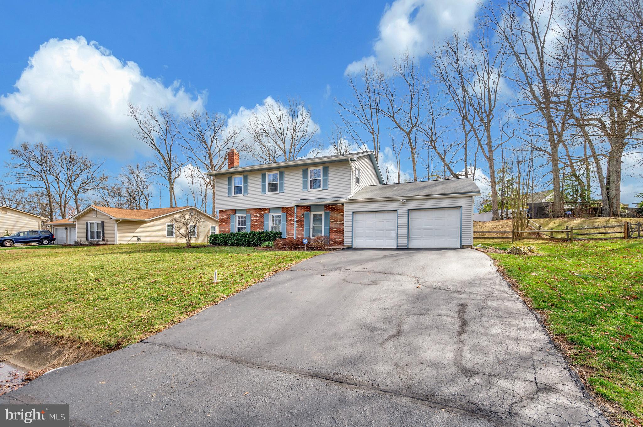 WAVERLY VILLAGE - Residential