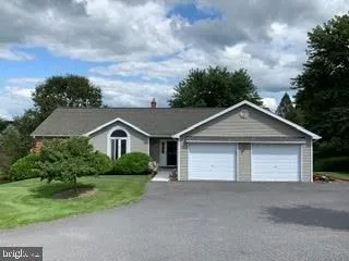 242 Sycamore Drive, Mifflintown, PA 17059