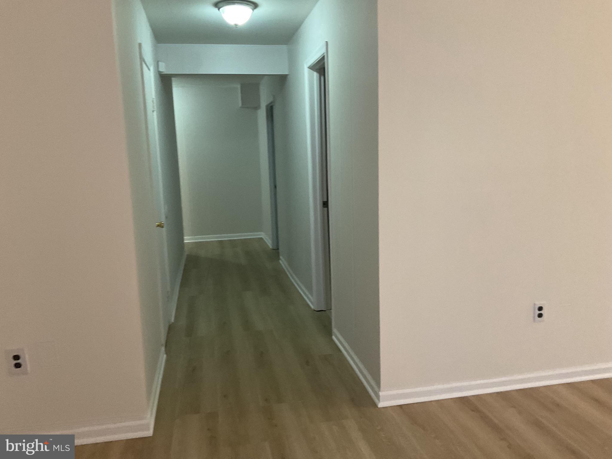 PINEWOOD HILL - Residential