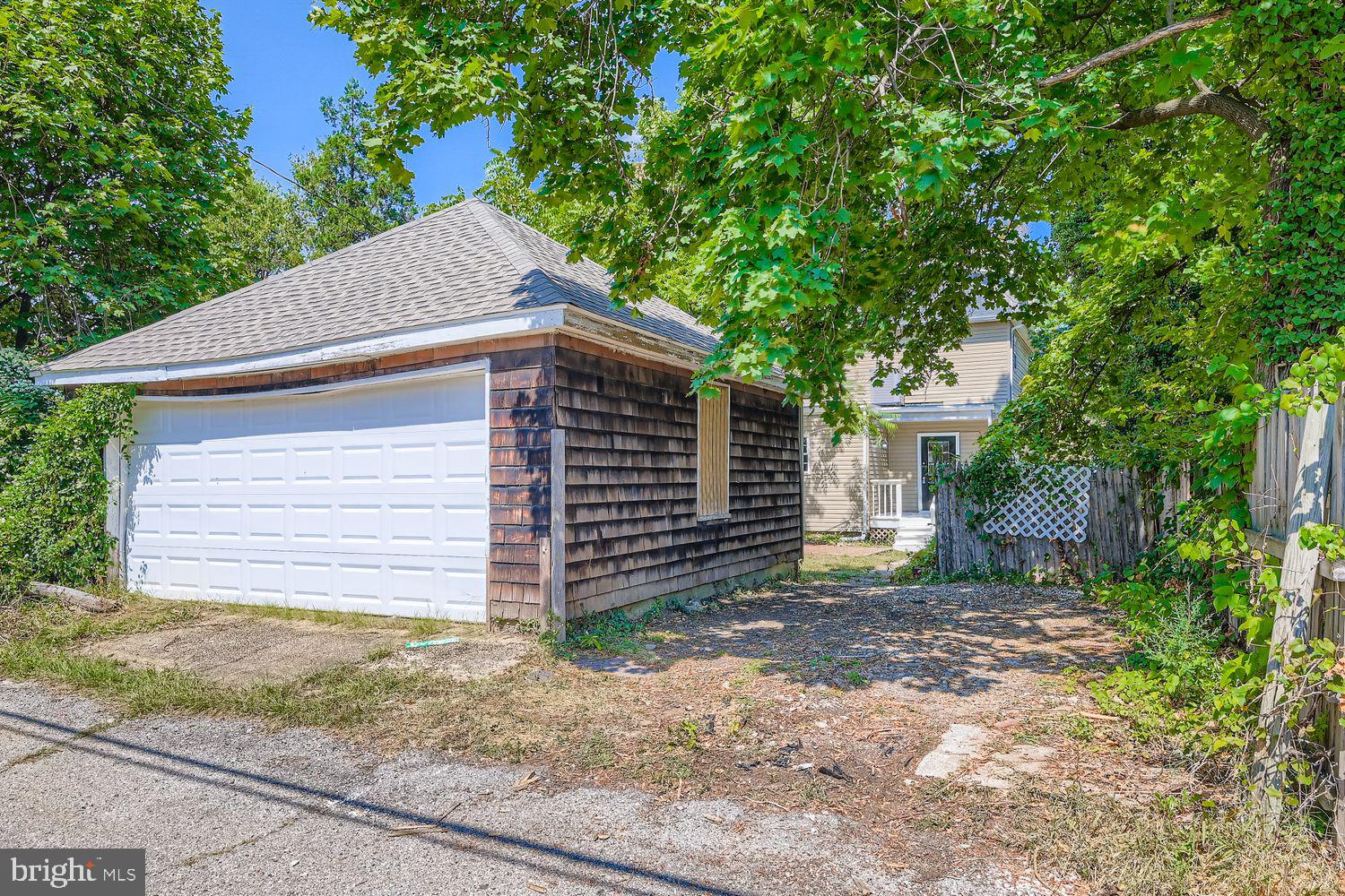 HANLON - Residential