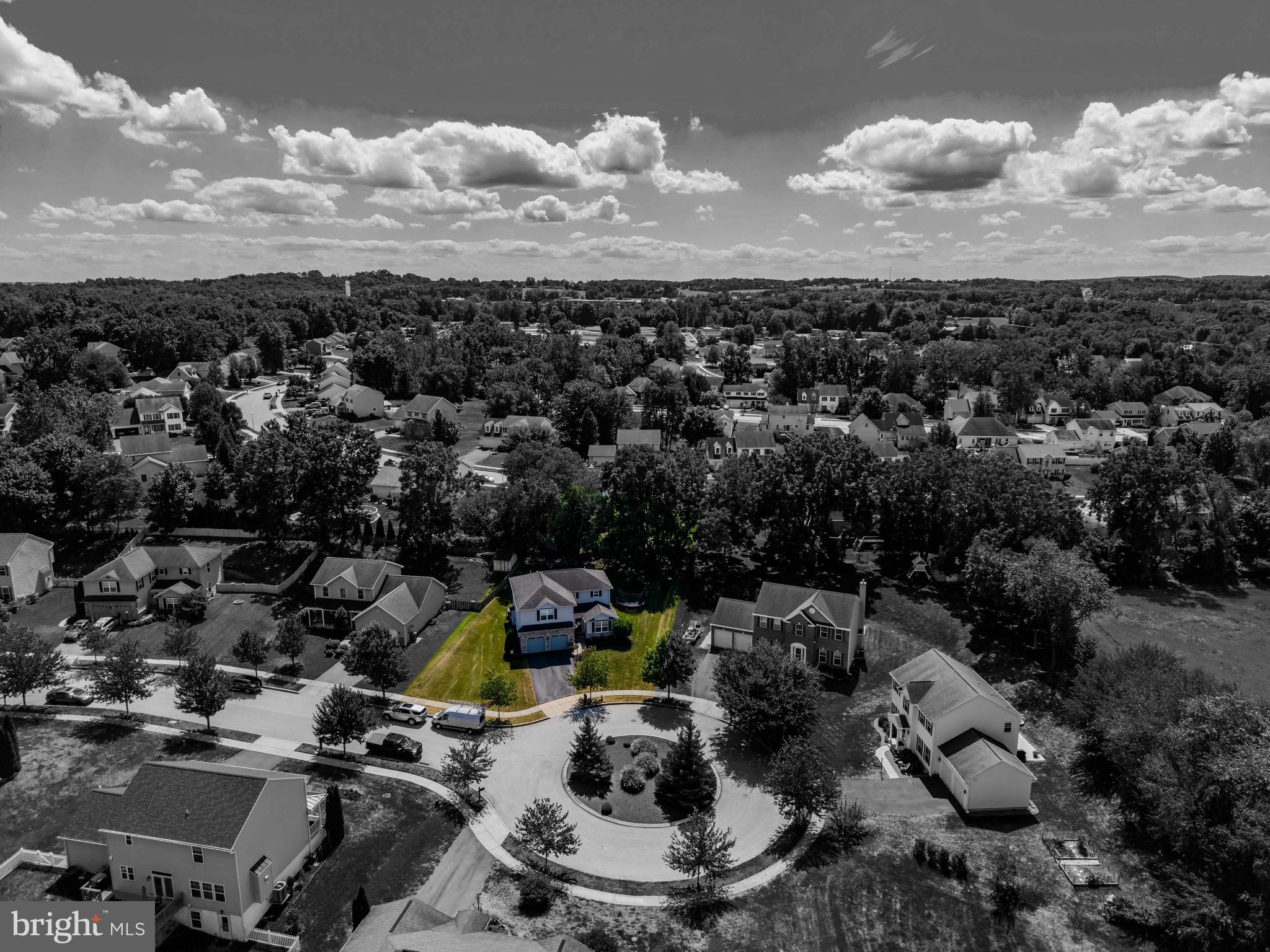 WINDY HEIGHTS - Residential