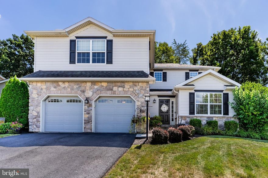 Don’t miss this immaculate 4-bedroom single-family home tucked away on a quiet cul-de-sac in scenic Windy Heights. From the moment you walk in, you’re welcomed by an open-concept layout featuring a bright foyer and exposed staircase. The spacious family room offers the perfect place to relax or entertain with a cozy natural gas fireplace. The well-planned kitchen is the heart of the home and includes a center island, granite countertops, chic pendant lighting, a breakfast bar, and plenty of cabinet and counter space, with a dining area ideally positioned for easy entertaining. Working from home is simple with a separate main-level den or living room just off the foyer. At the end of the day, retreat to the welcoming and airy primary suite featuring a walk-in closet and a private bath with a soaking tub, double vanity, and separate shower. Two additional bedrooms share a full bath, while the fourth bedroom offers its own private full bath—perfect for guests or extended family. The partially finished lower level provides additional gathering space ideal for a game or playroom along with plenty of extra storage. A recently installed radon mitigation system provides added peace of mind and enhances the home’s safety and value. Enjoy warm weather months outside on the patio overlooking a nicely sized level backyard, and appreciate the convenience of a perfectly sized two-car attached garage. Conveniently located close to shopping, highways, and more, this home offers both comfort and accessibility. Schedule your private tour today.