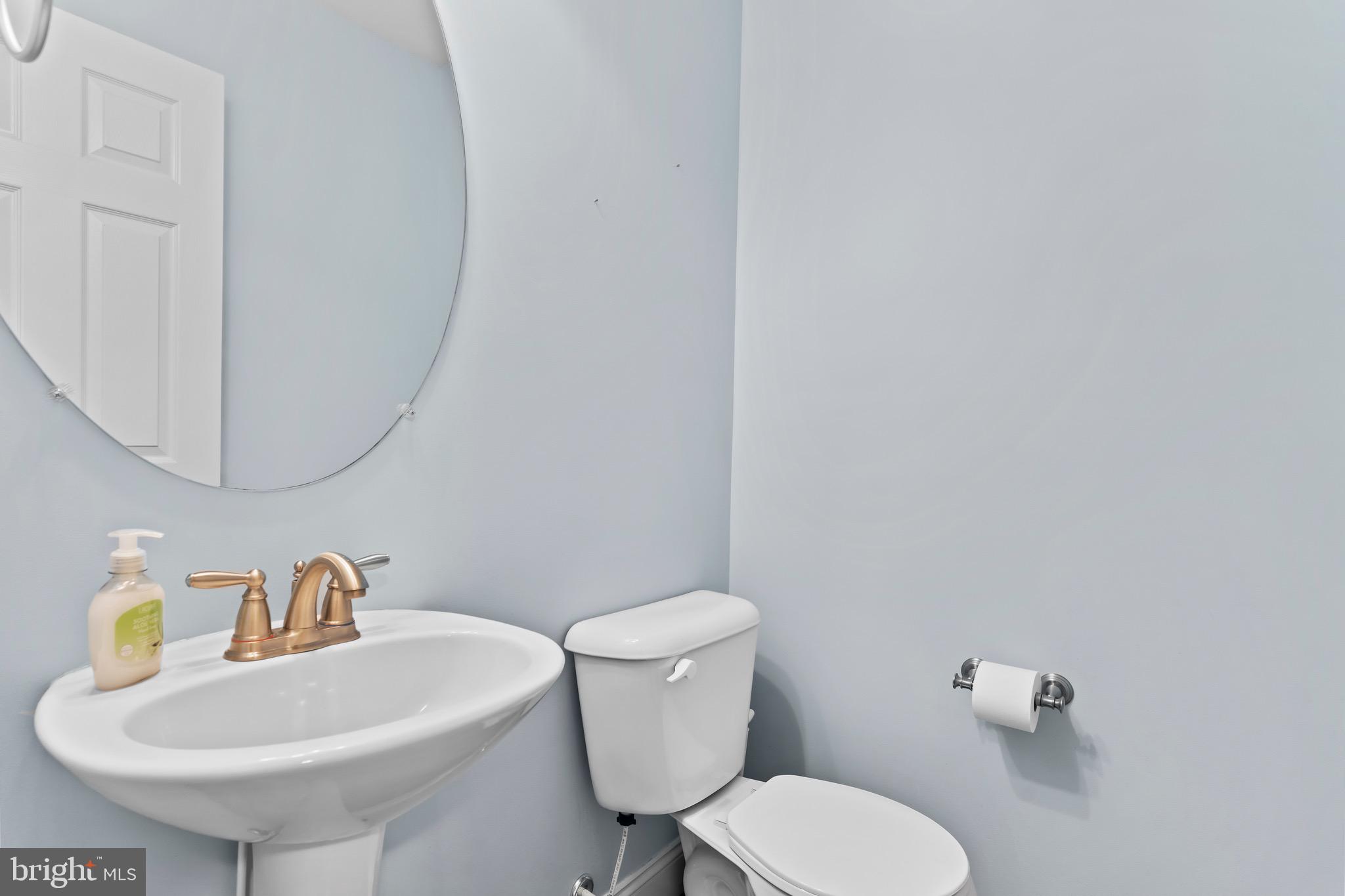 WINDY HEIGHTS - Residential