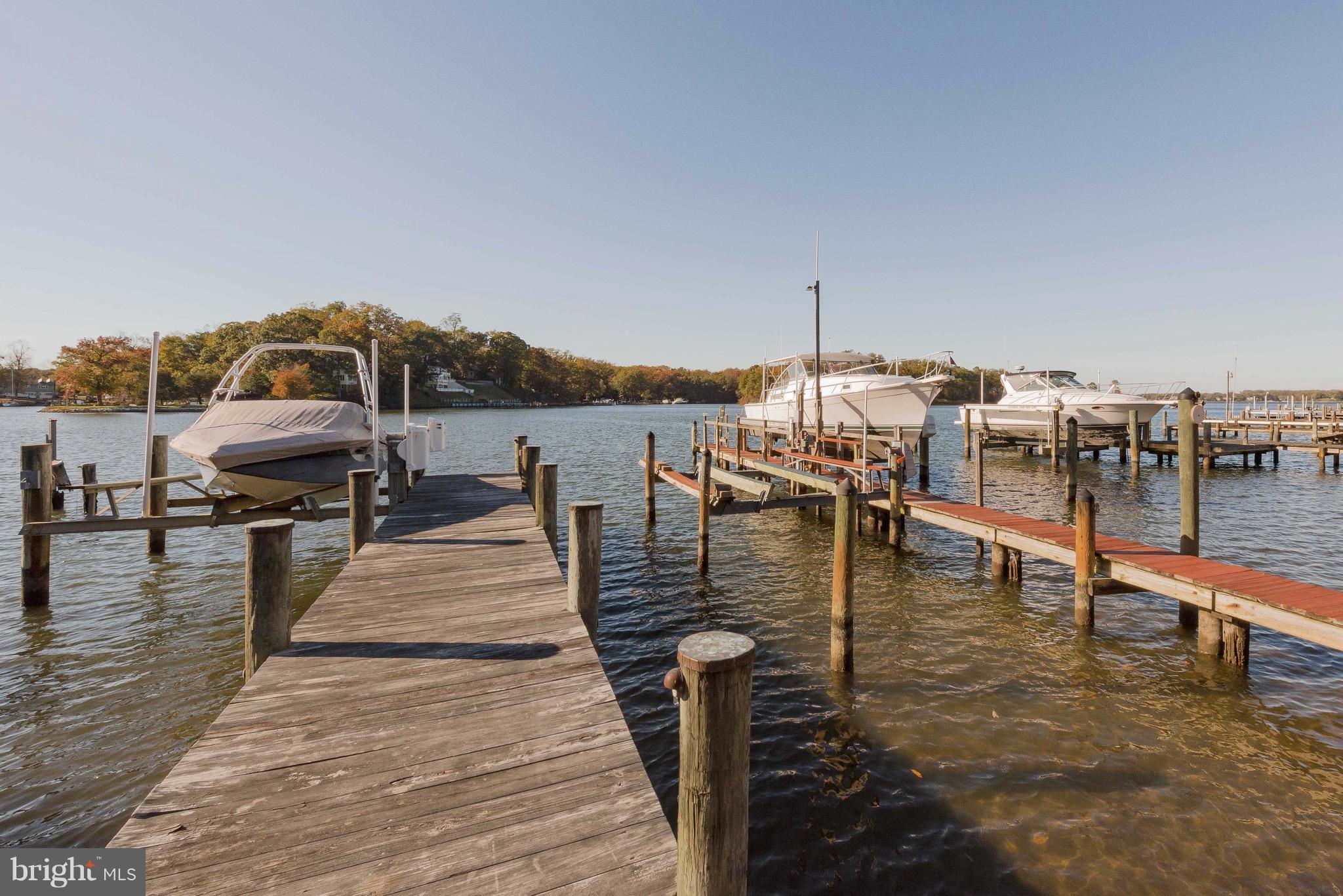 LOCH HAVEN - Residential