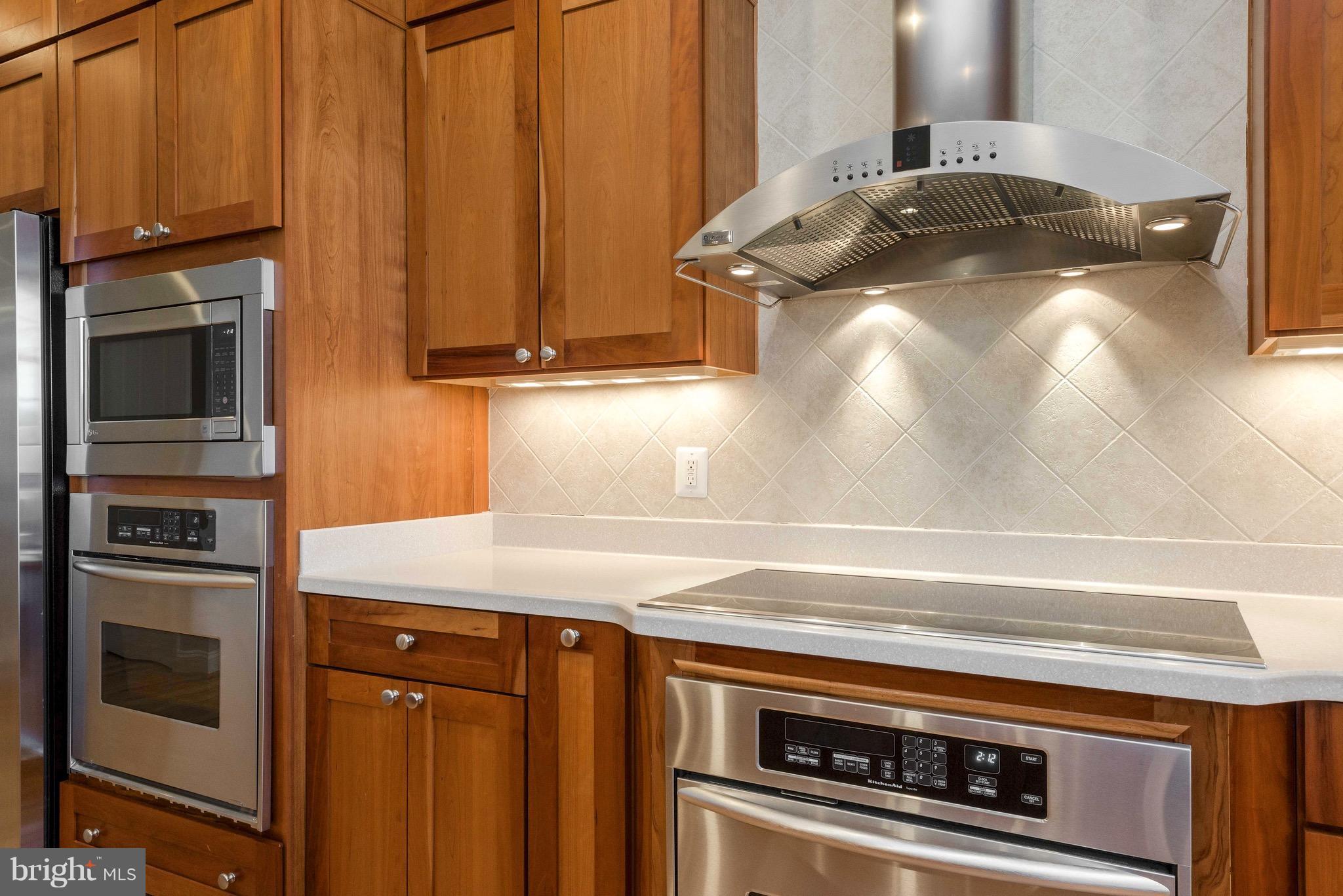 LOCH HAVEN - Residential