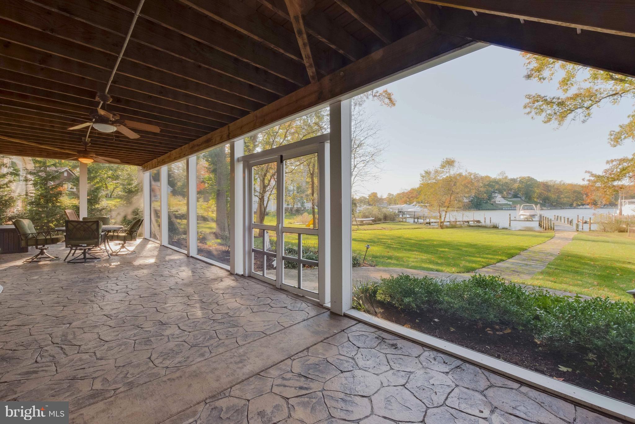 LOCH HAVEN - Residential