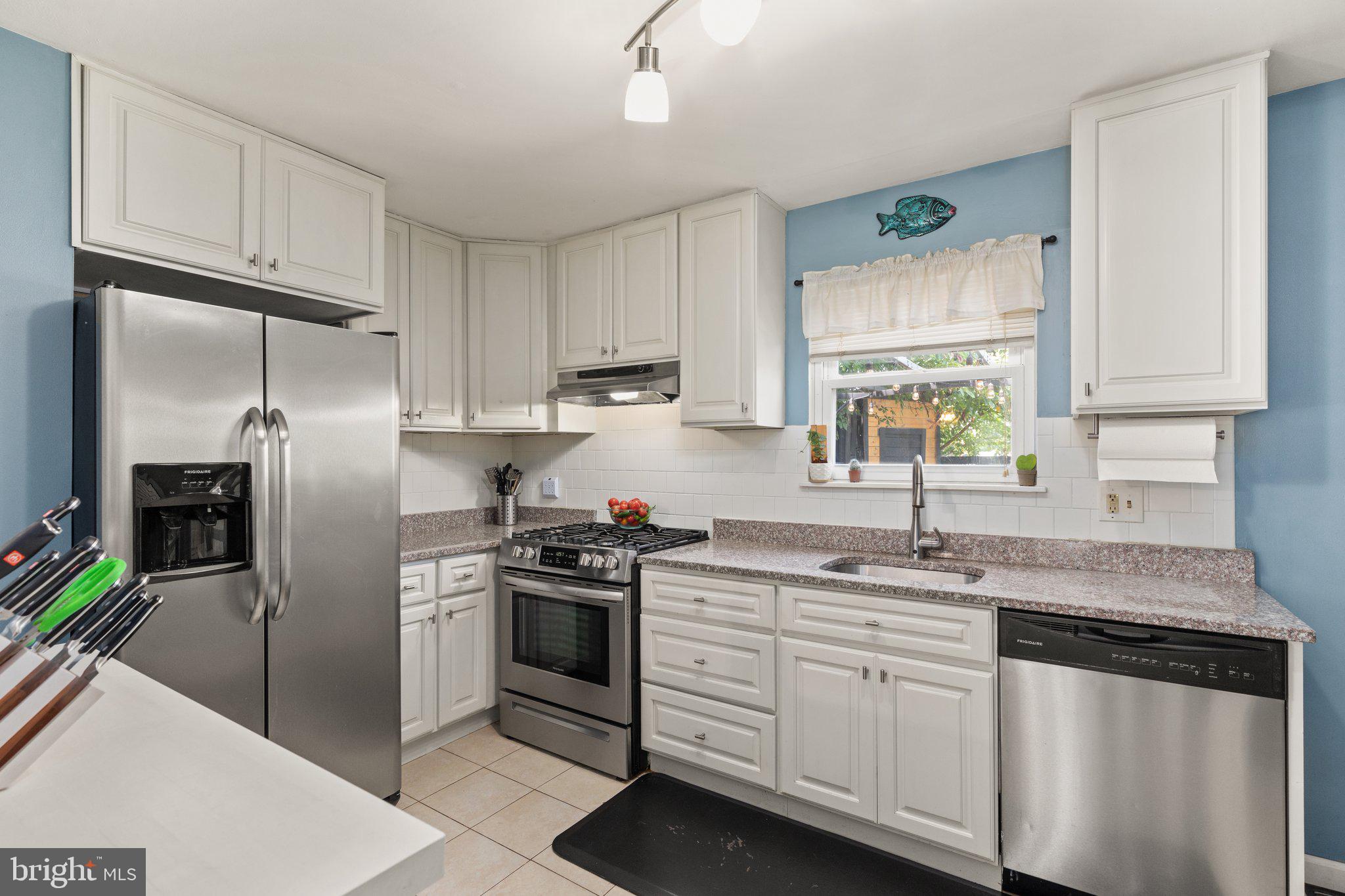 HUNTSMOOR VILLAGE NORTH - Residential