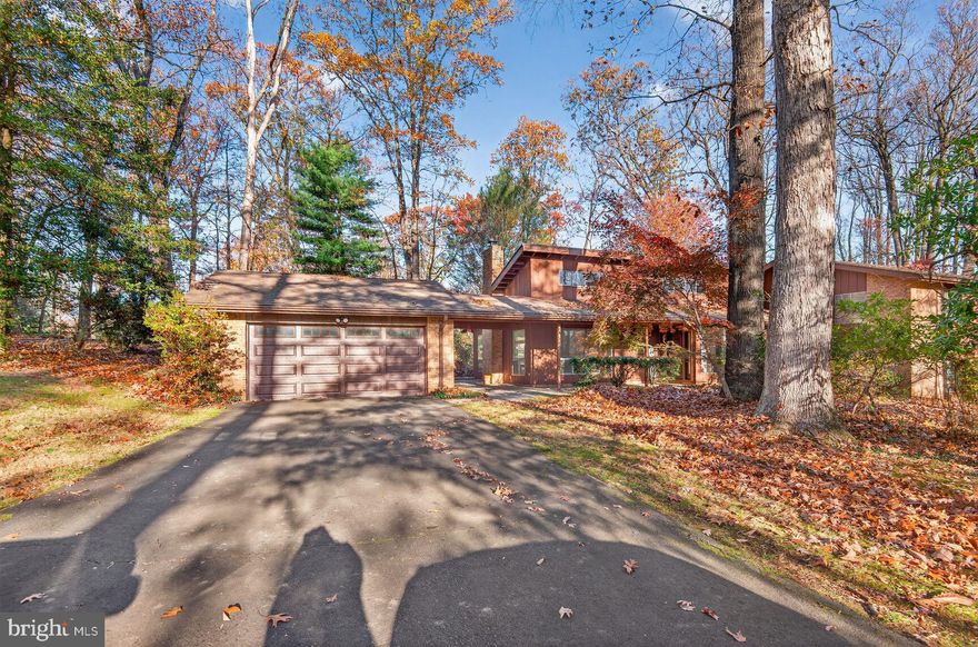 This well maintained split level sits on a large, one acre lot with plenty of space to spread out. It is freshly painted and ready for your furniture. This home offers 4 Bedrooms, 3 Full Baths and 1 Half Bath. On the main level  you will find the spacious family room complete with a wood burning fire place, vaulted ceiling and plenty of windows that bring in light and the beauty of this wooded lot. The updated kitchen is finished with solid wood cabinetry and a tiled backsplash. In addition to the ample formal dining room, there is plenty of space in the breakfast area, adjacent to the kitchen,  for a second table or use this space to add a cozy seating area. Just outside the kitchen door is a patio for those summer barbeques.  The upper level reveals the primary bedroom with en suite bath and Two Walk-in Closets. Two more bedroom and the shared, second full bath round out this level.  Finally, the lower level boasts new LVP flooring, the 4th Bedroom, a Full Bath, an office and another gathering space that can be used as a rec room, a gym or whatever your heart desires. The utility room houses the washer/dryer, new water heater and new HVAC.