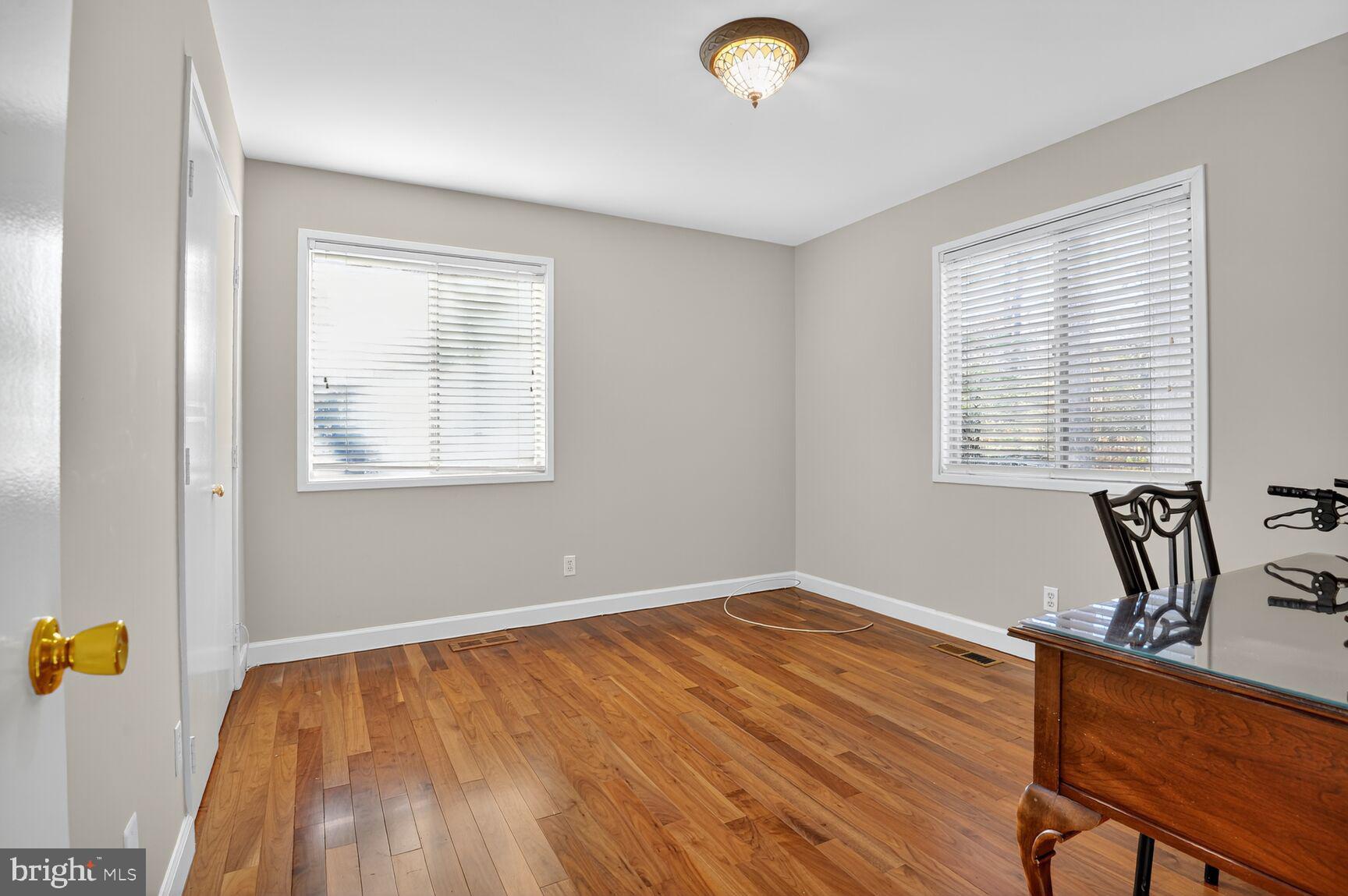 FOXVALE - Residential