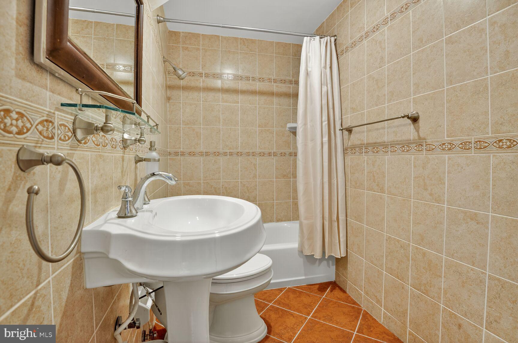 FOXVALE - Residential