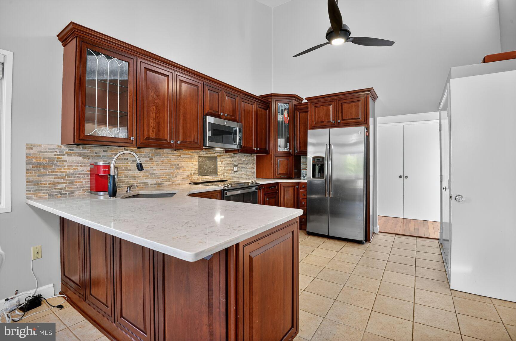 FOXVALE - Residential