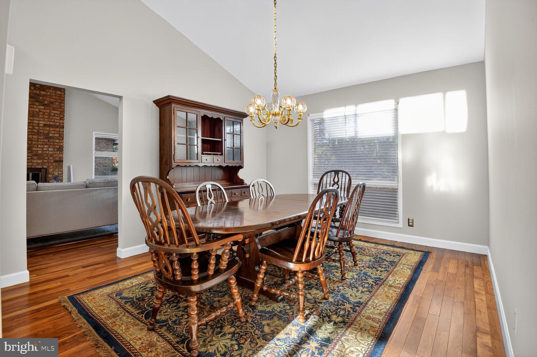 FOXVALE - Residential