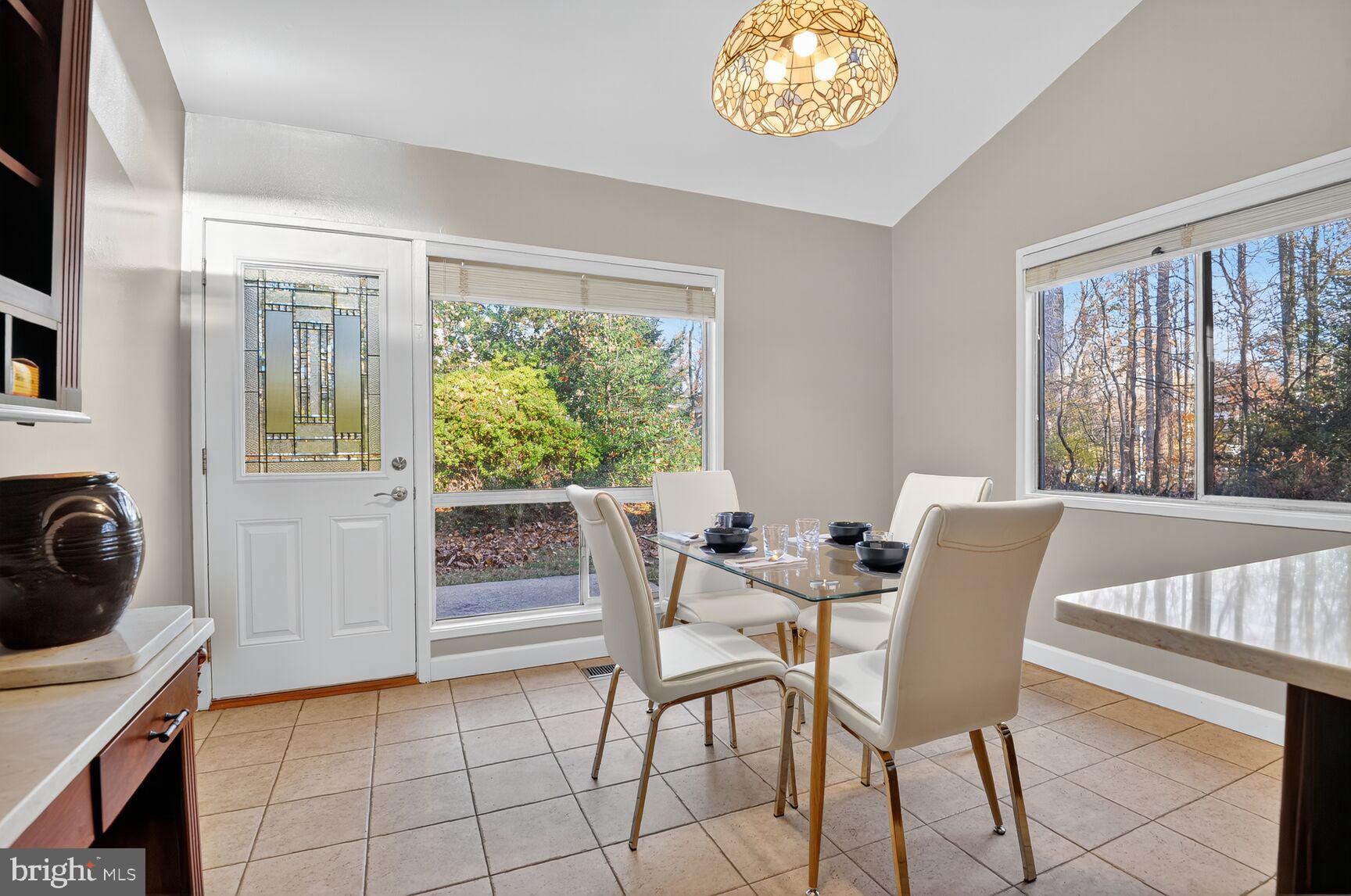 FOXVALE - Residential