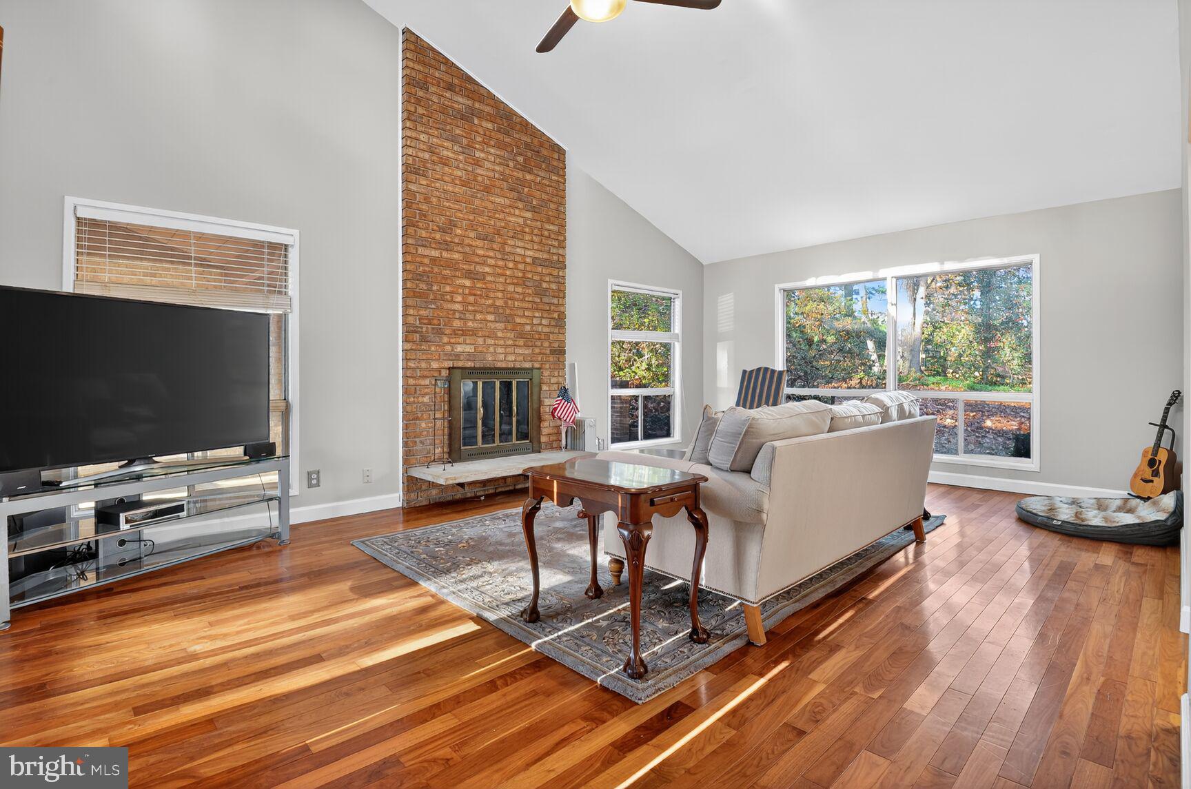 FOXVALE - Residential