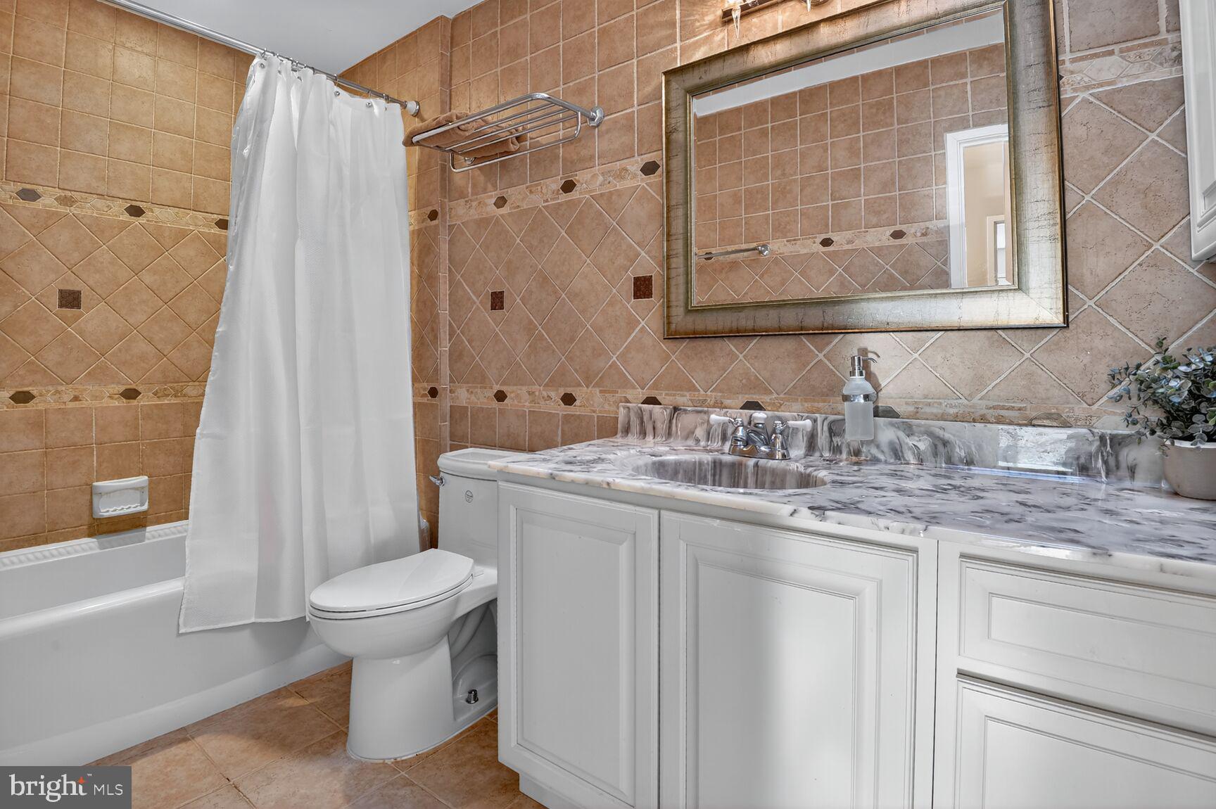 FOXVALE - Residential