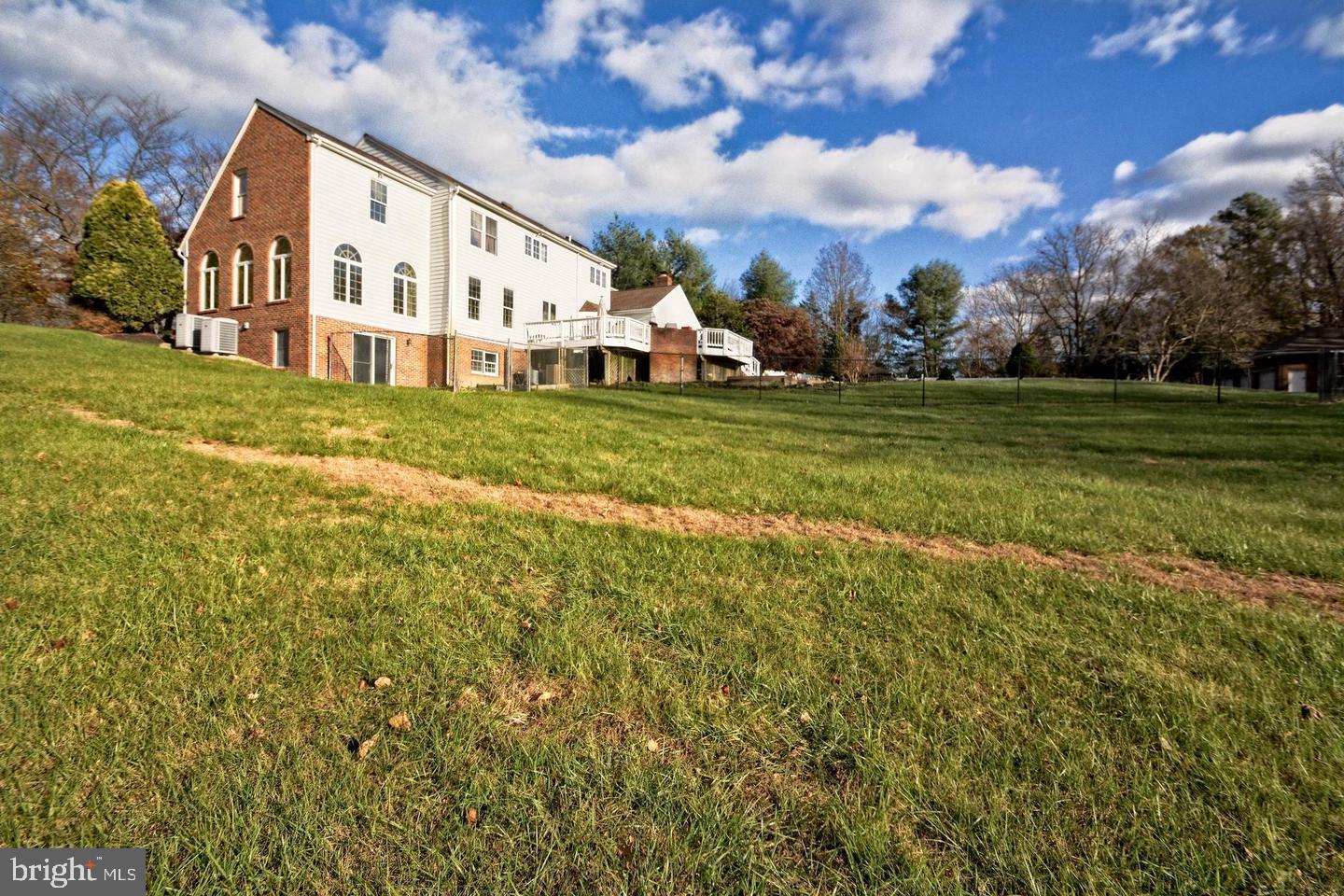 HERITAGE HILLS - Residential Lease