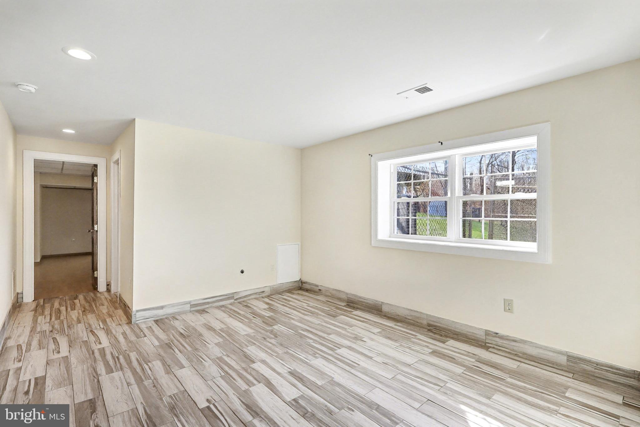 HERITAGE HILLS - Residential Lease