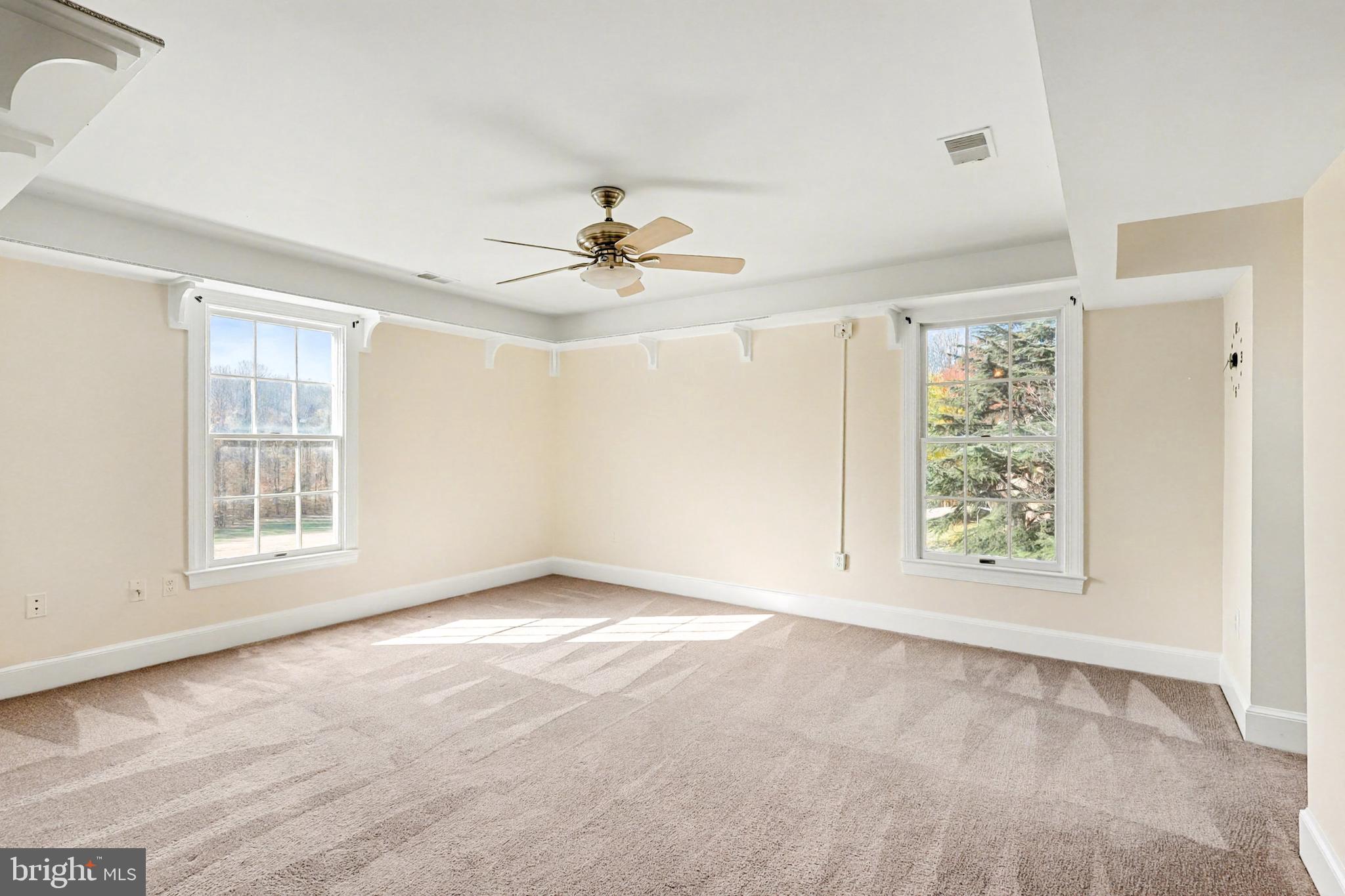 HERITAGE HILLS - Residential Lease