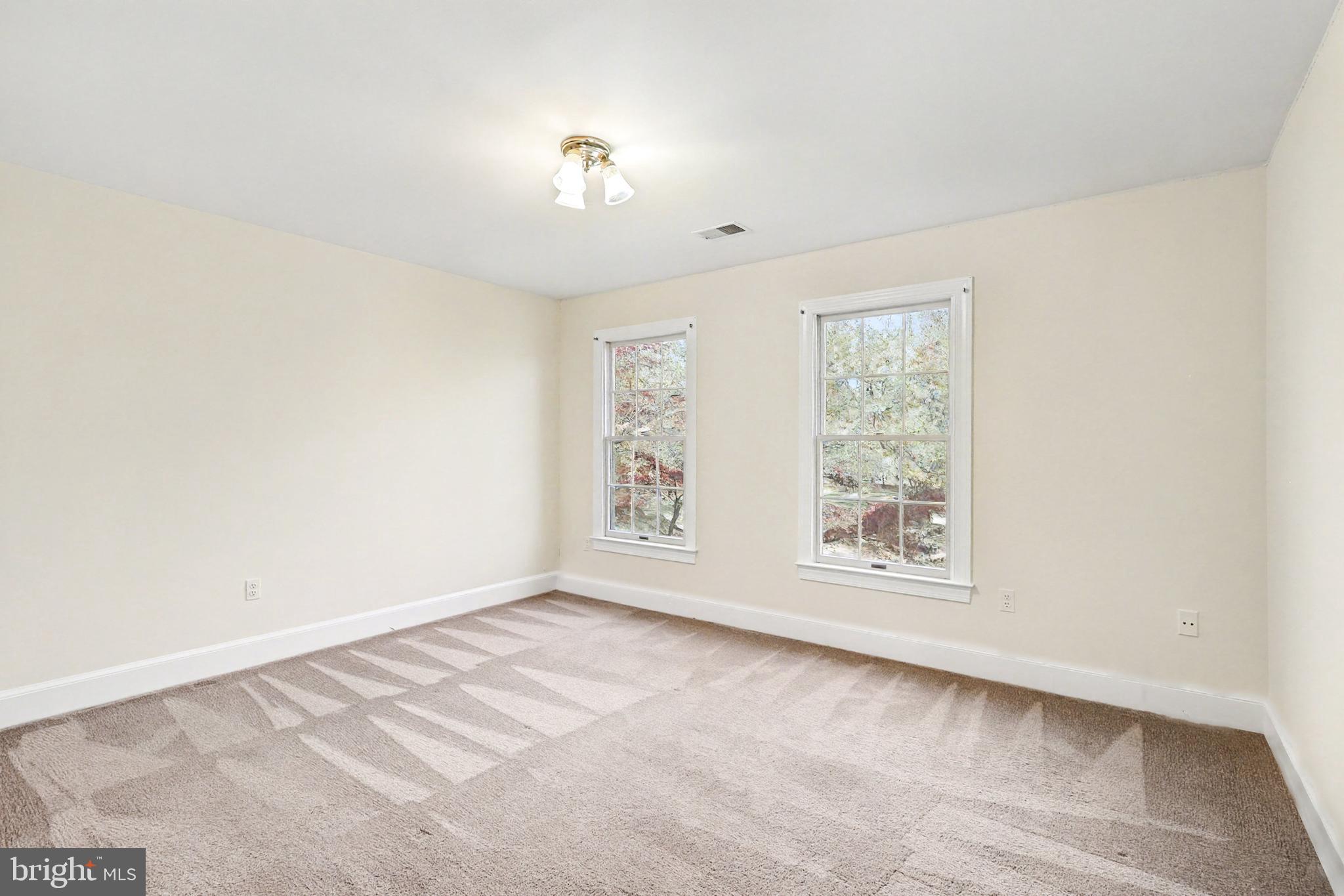 HERITAGE HILLS - Residential Lease