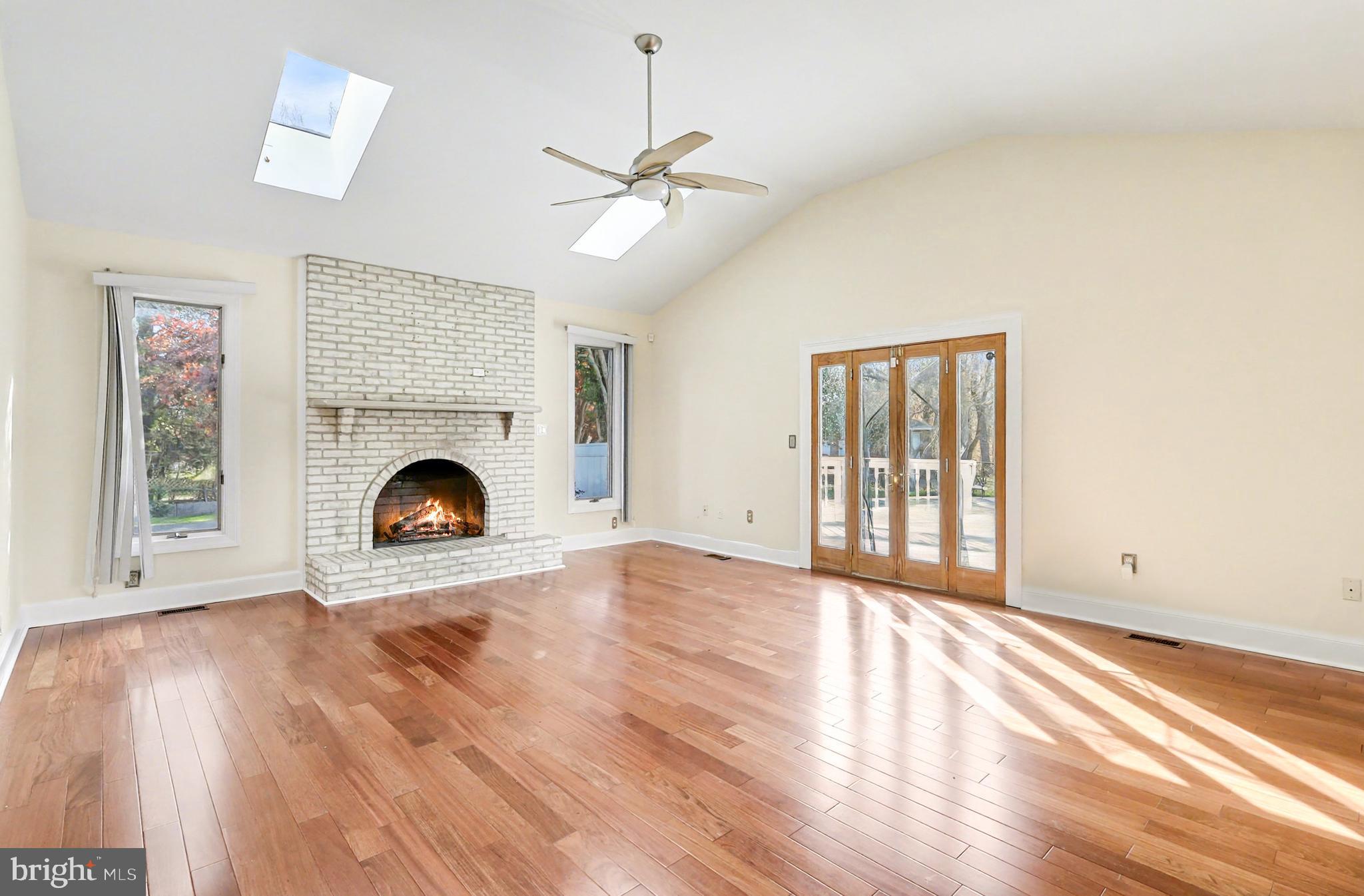 HERITAGE HILLS - Residential Lease