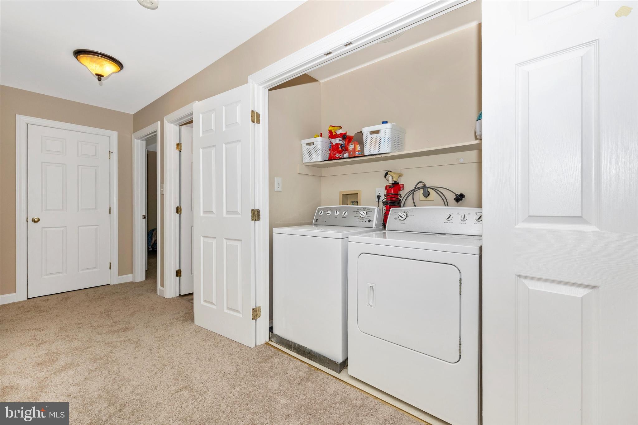 ELIZABETH'S DELIGHT - Residential