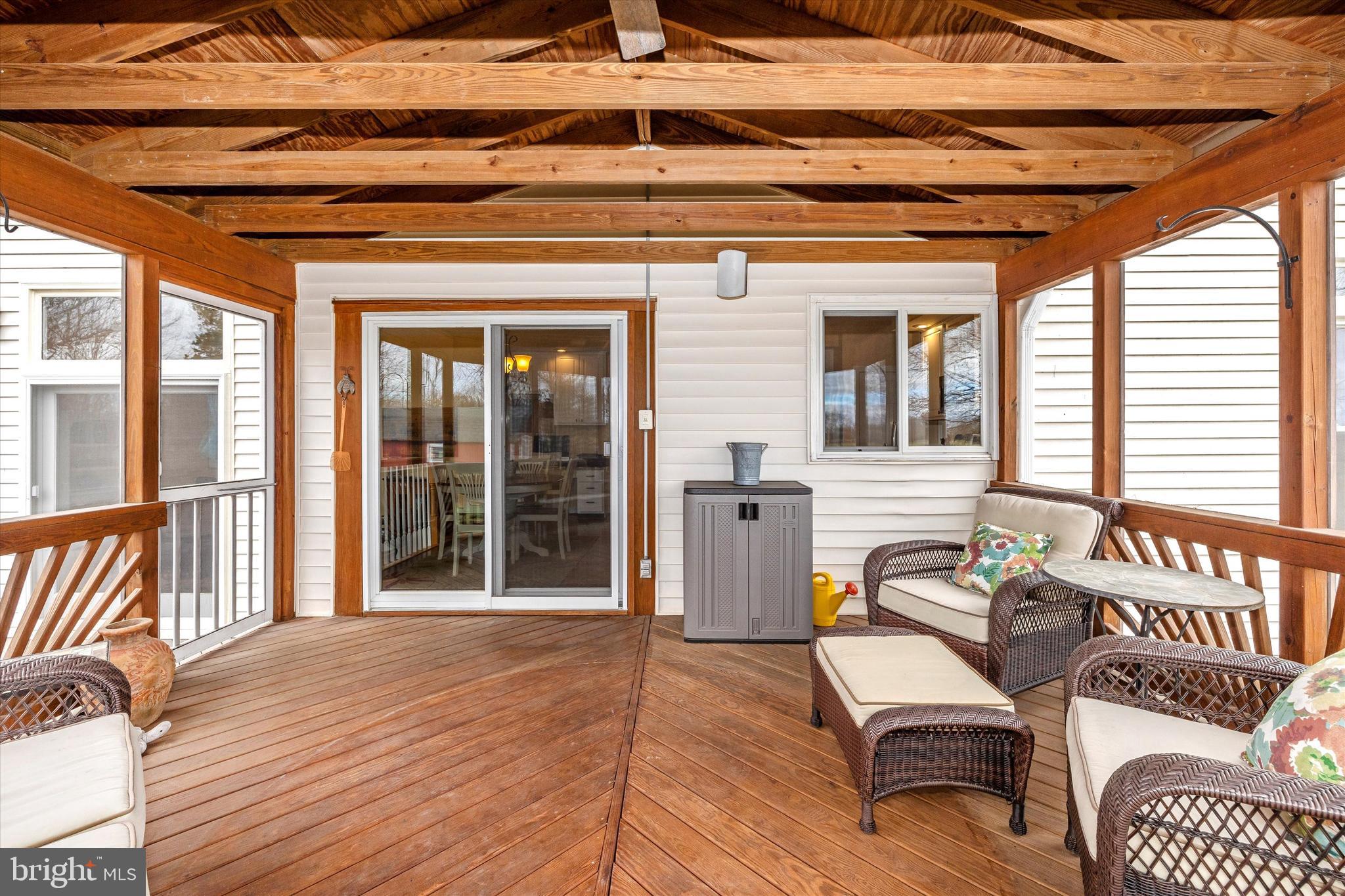 ELIZABETH'S DELIGHT - Residential