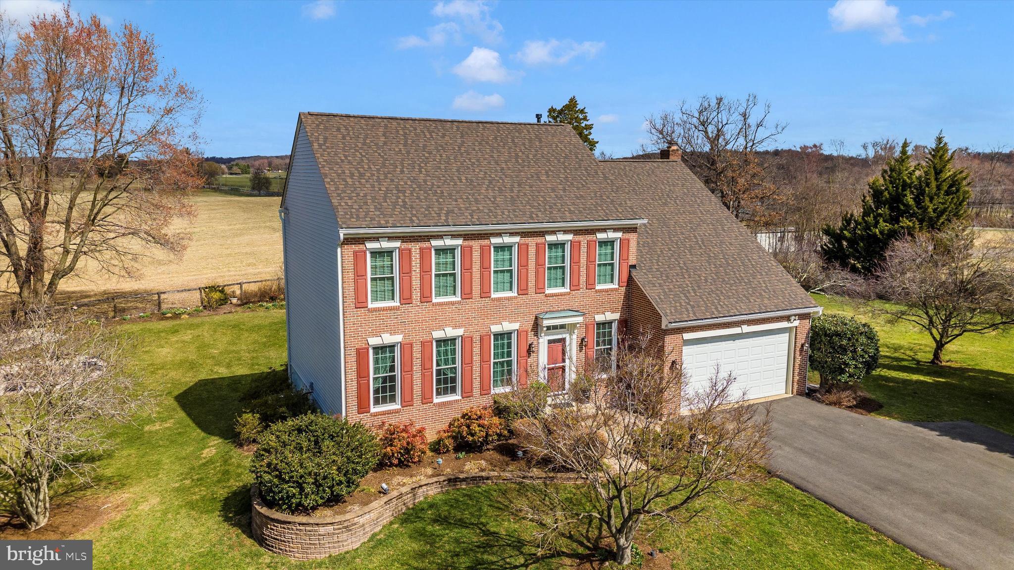 ELIZABETH'S DELIGHT - Residential