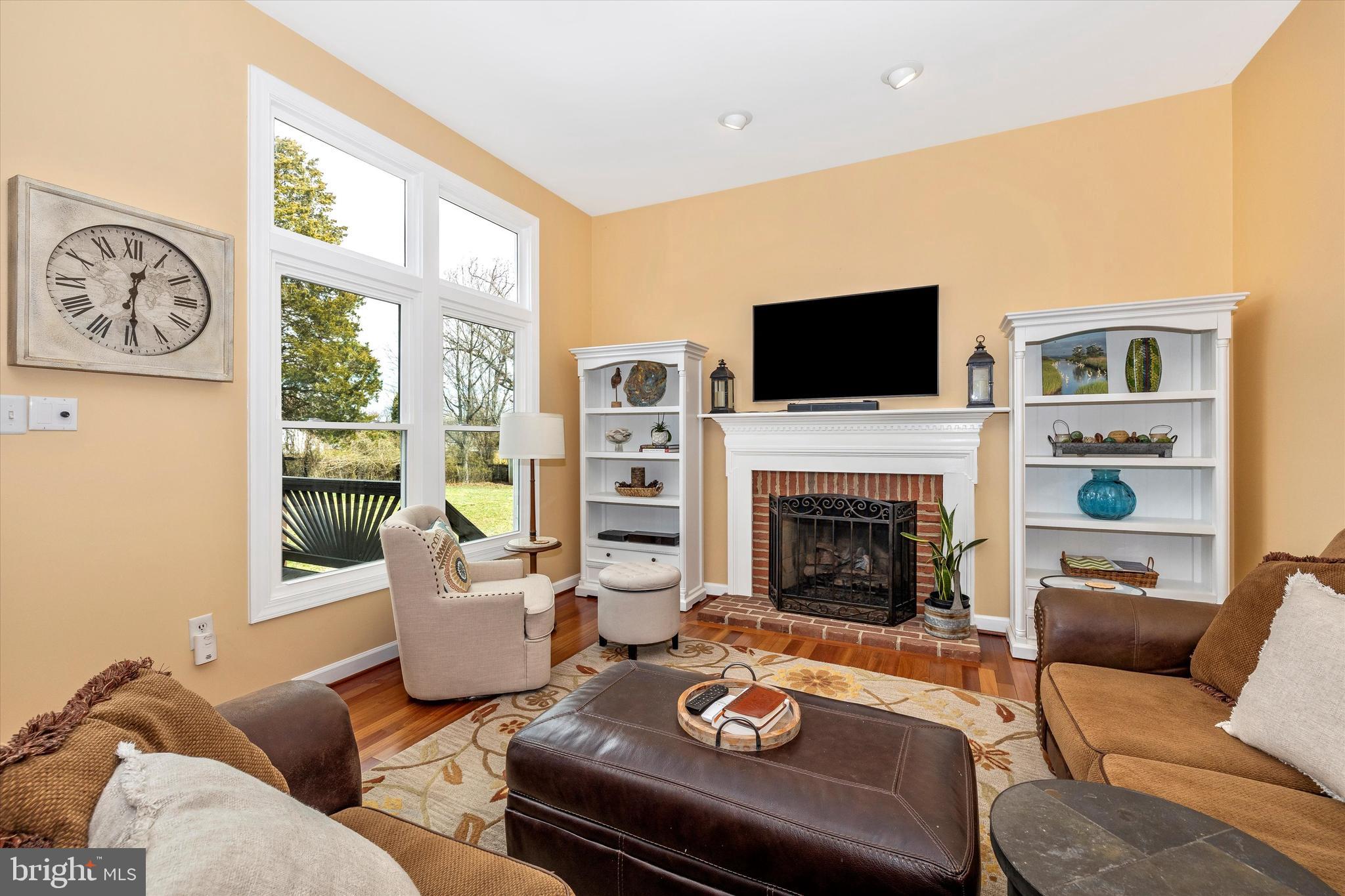 ELIZABETH'S DELIGHT - Residential