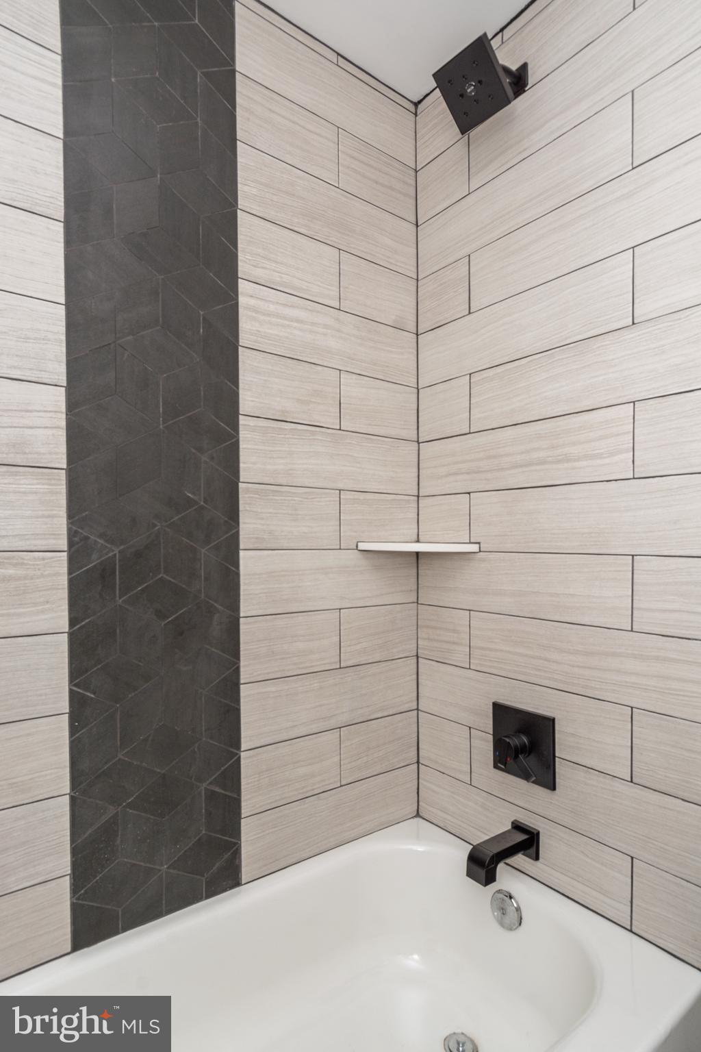 HARWOOD - Residential