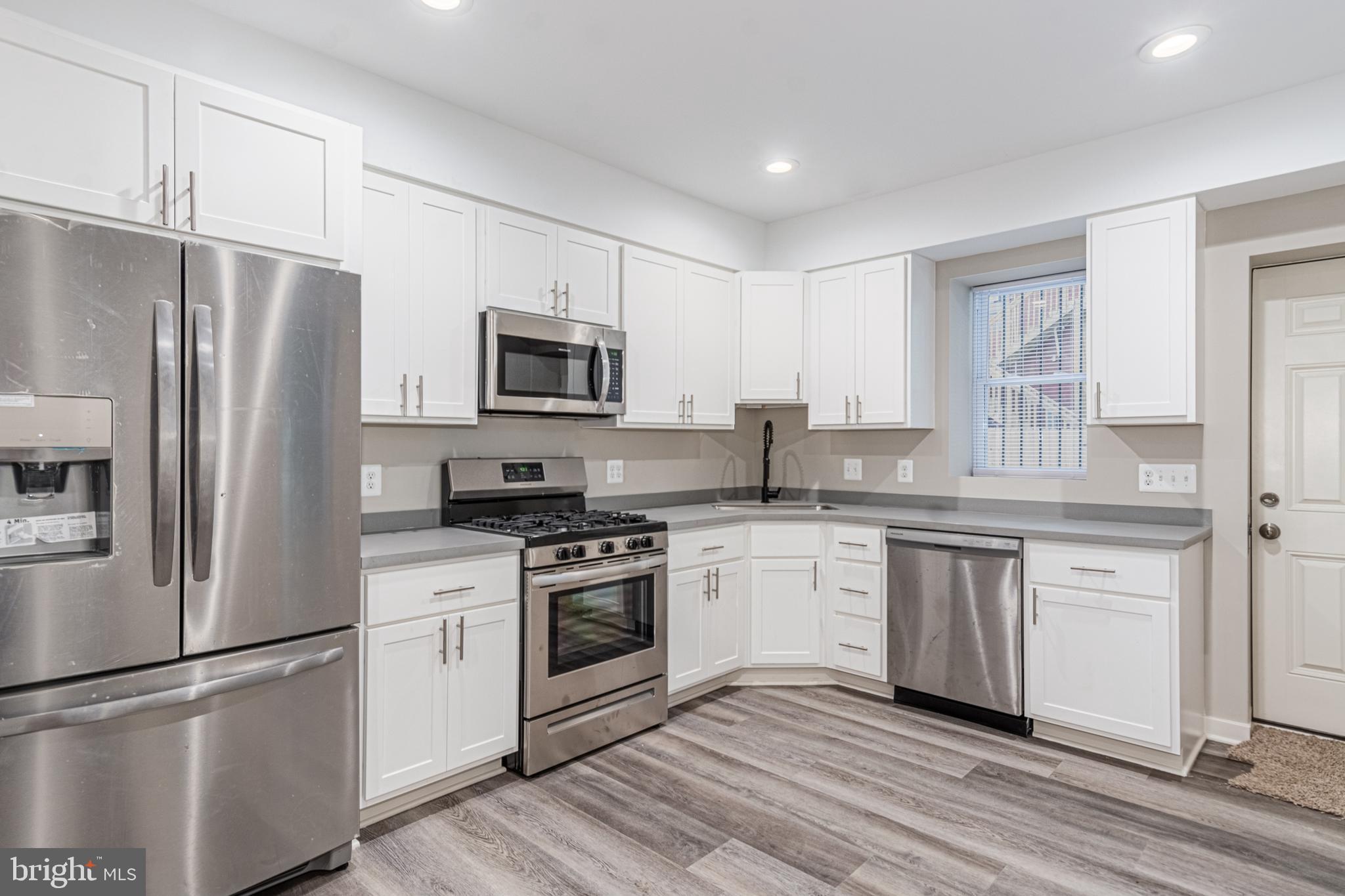 HARWOOD - Residential