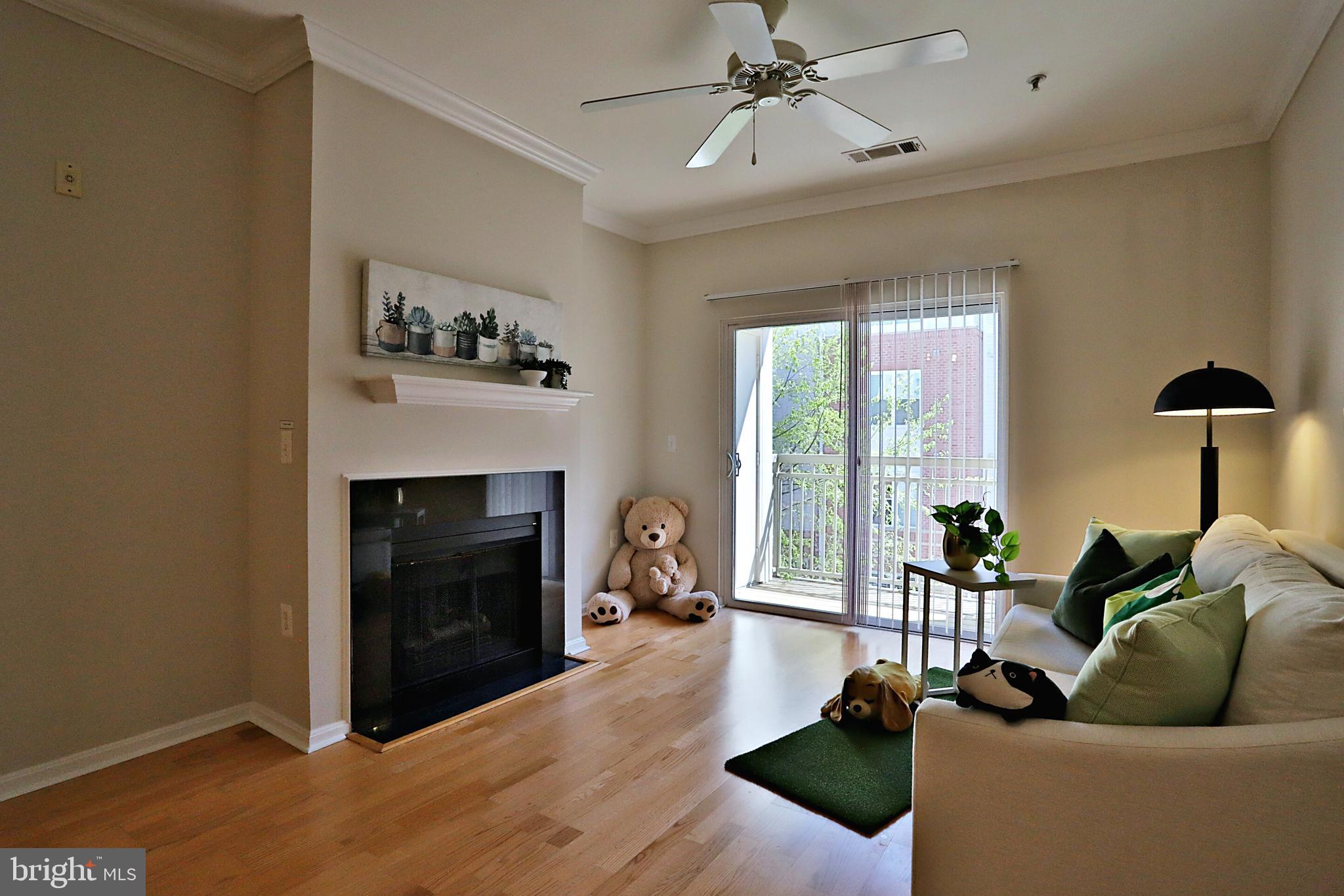 MARQUIS AT VIENNA STATION - Residential