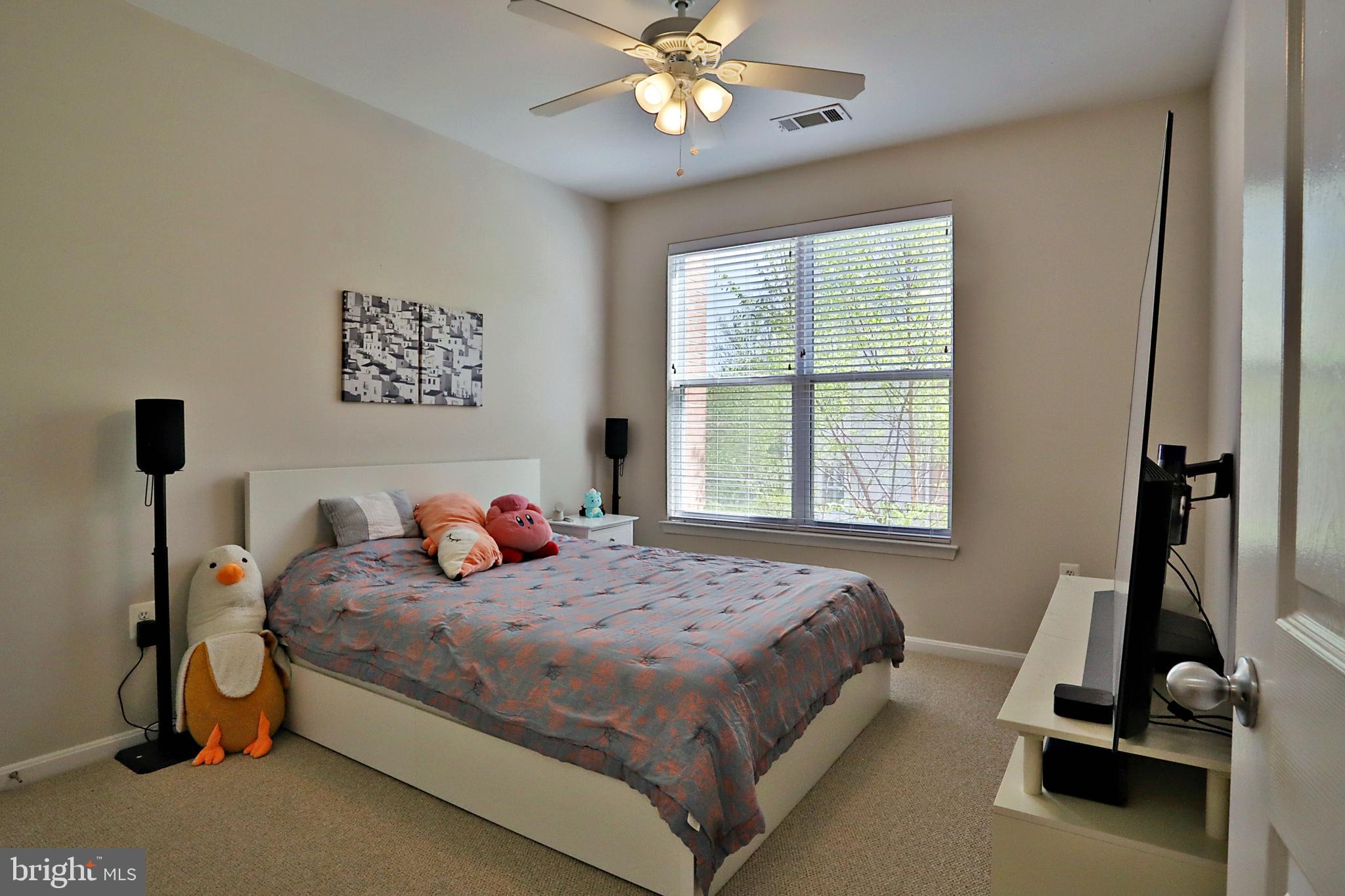 MARQUIS AT VIENNA STATION - Residential