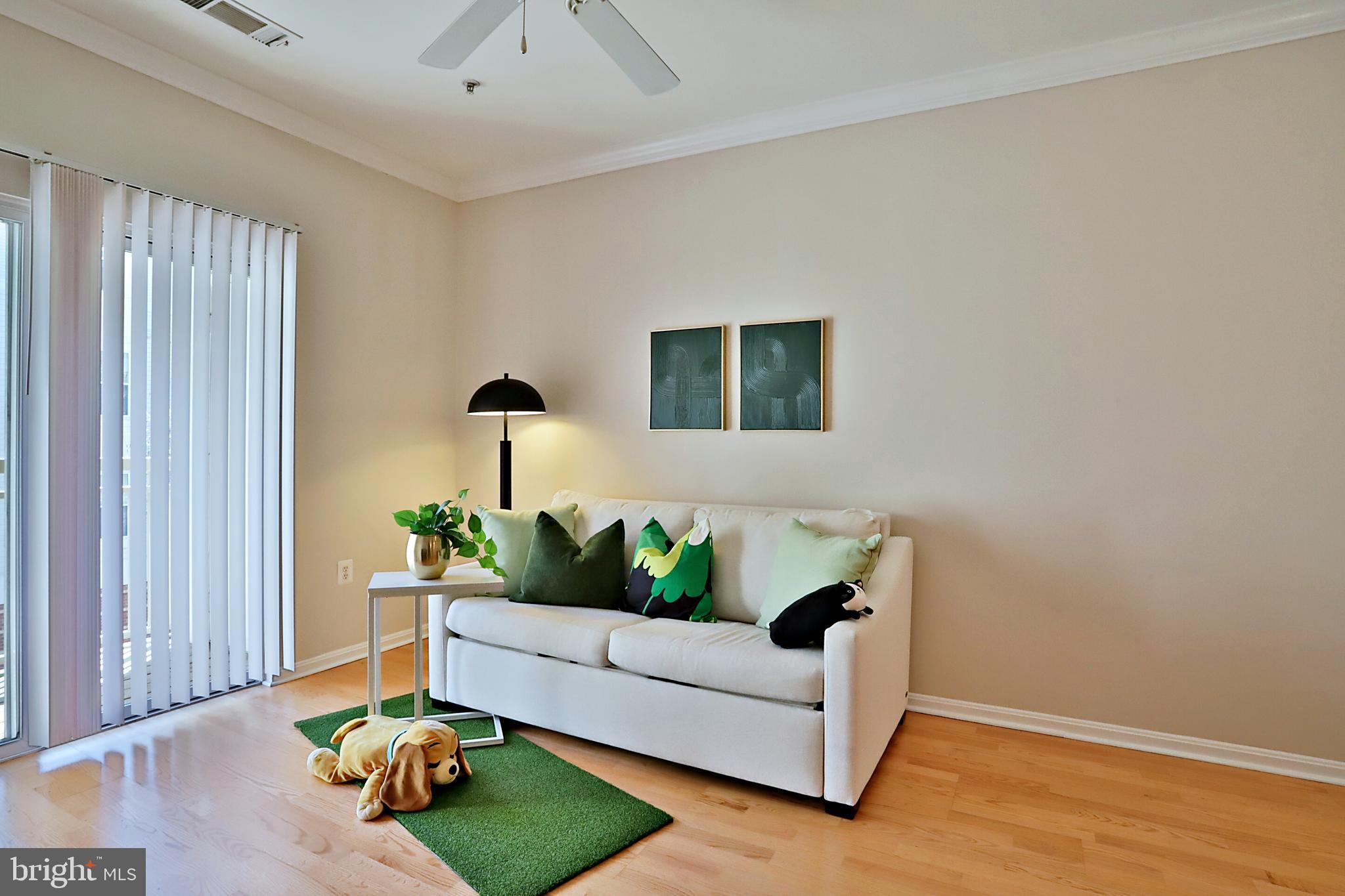 MARQUIS AT VIENNA STATION - Residential