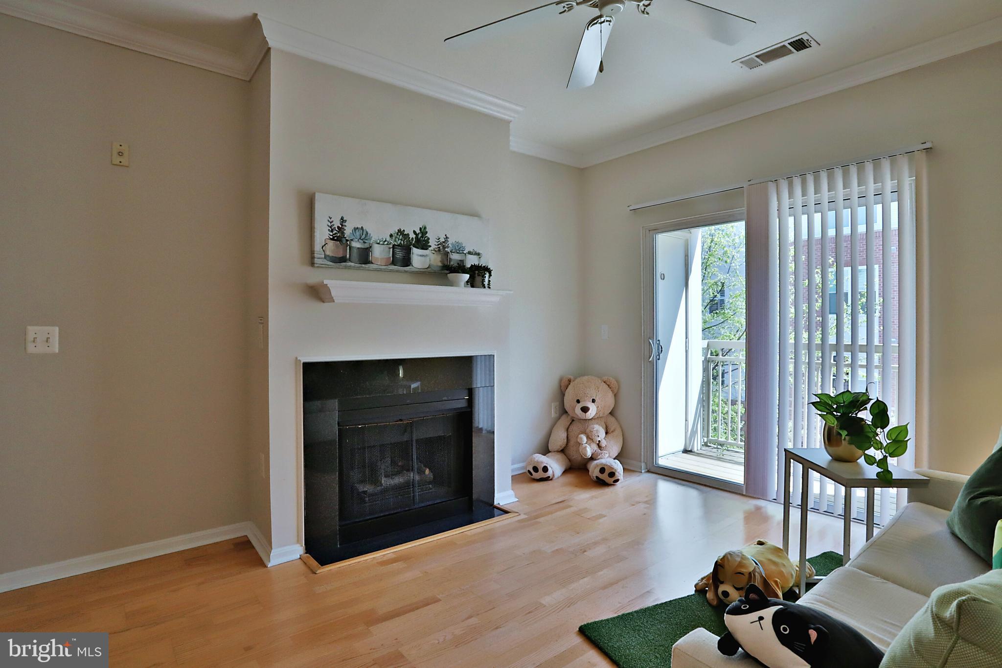 MARQUIS AT VIENNA STATION - Residential