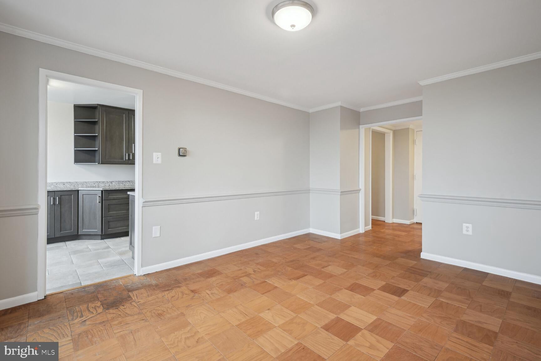 10401 GROSVENOR PLACE 1624