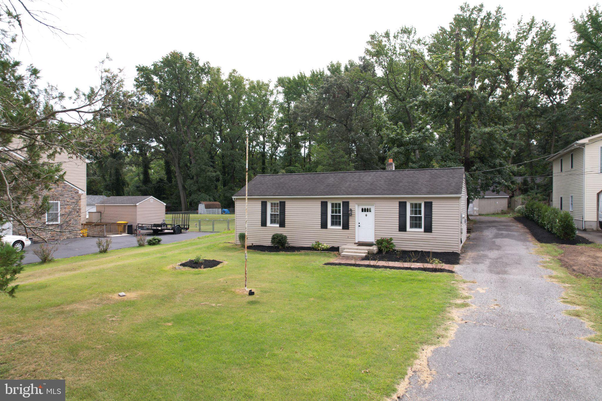 1645 COLONY ROAD