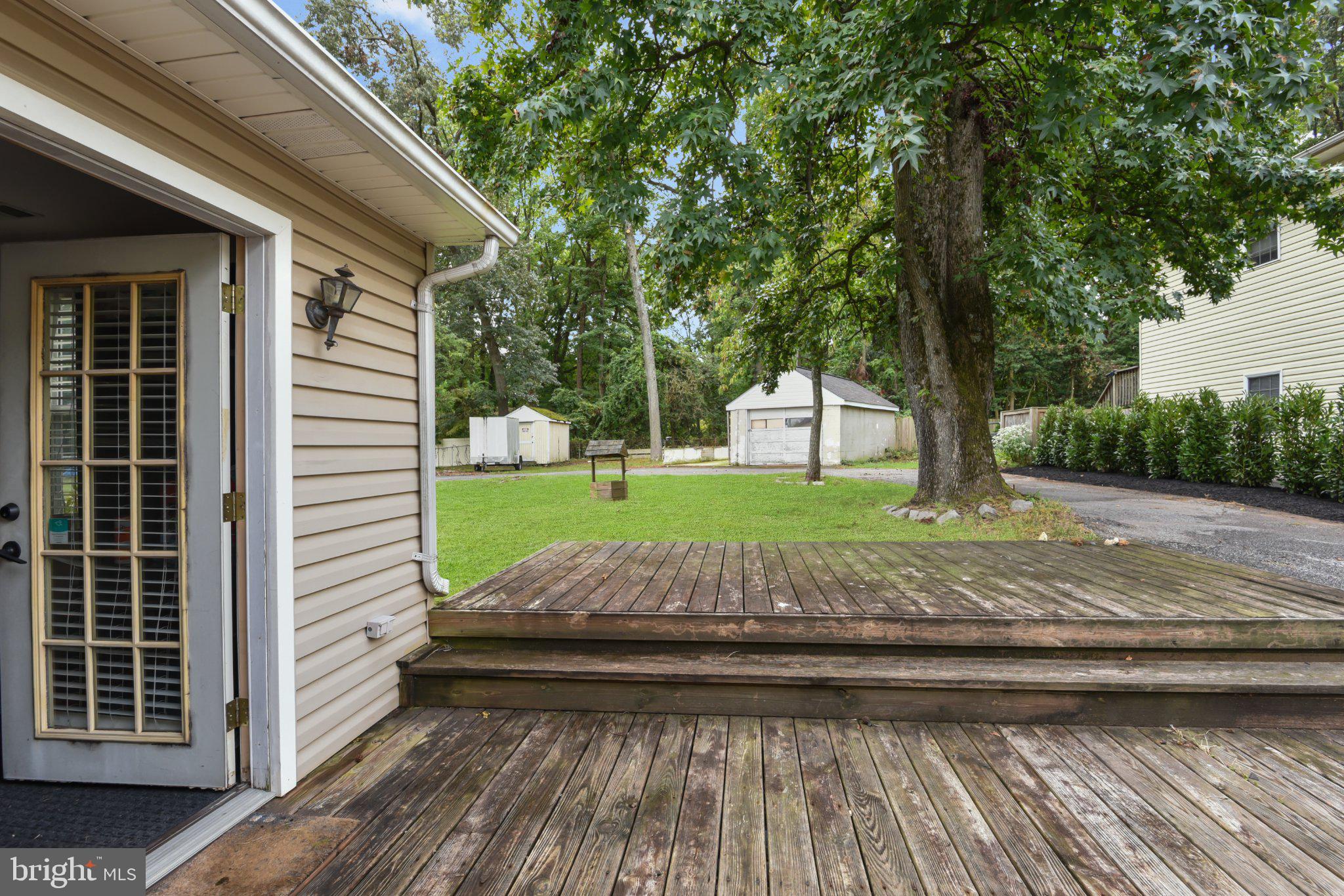 1645 COLONY ROAD