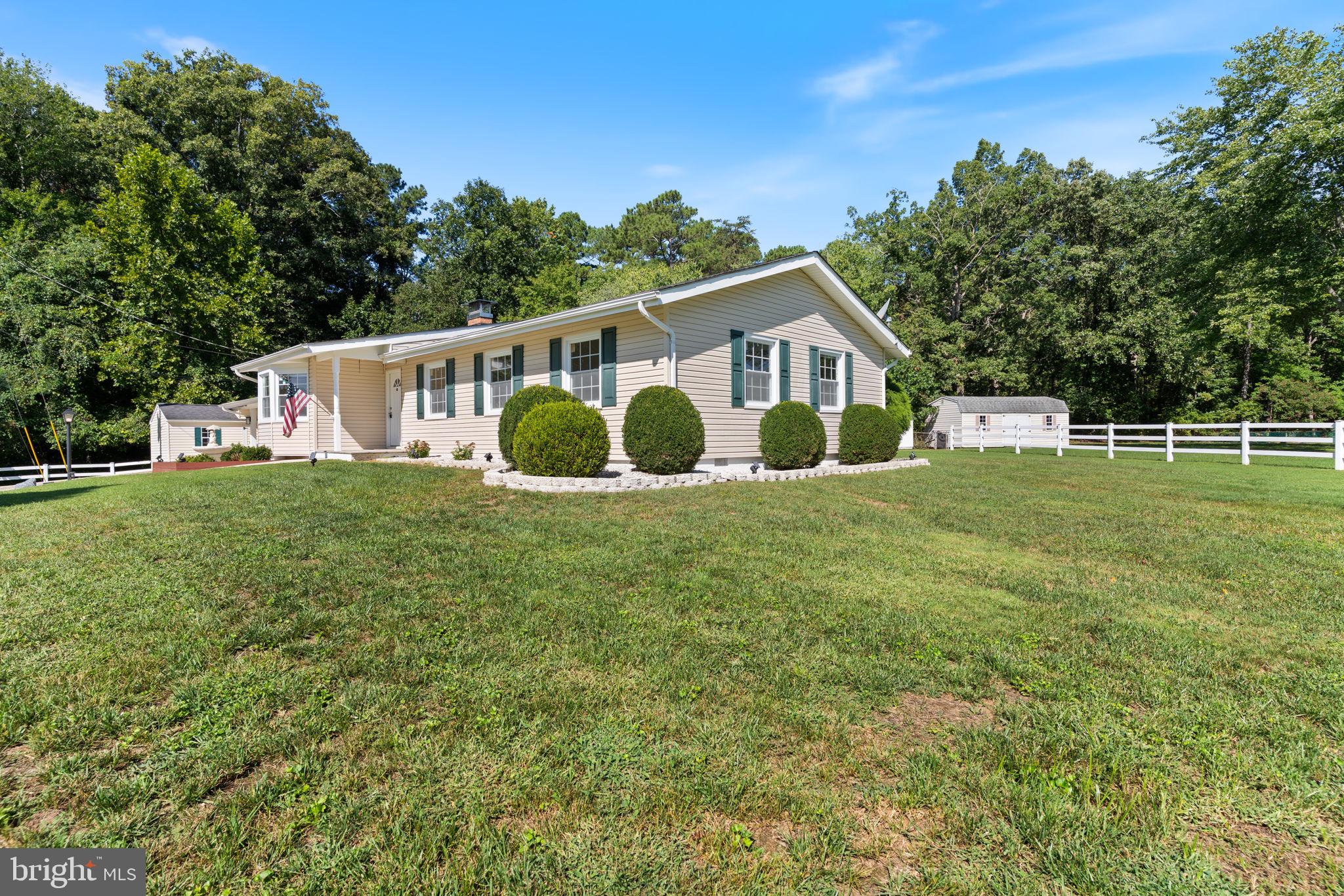 22712 PARKVIEW DRIVE