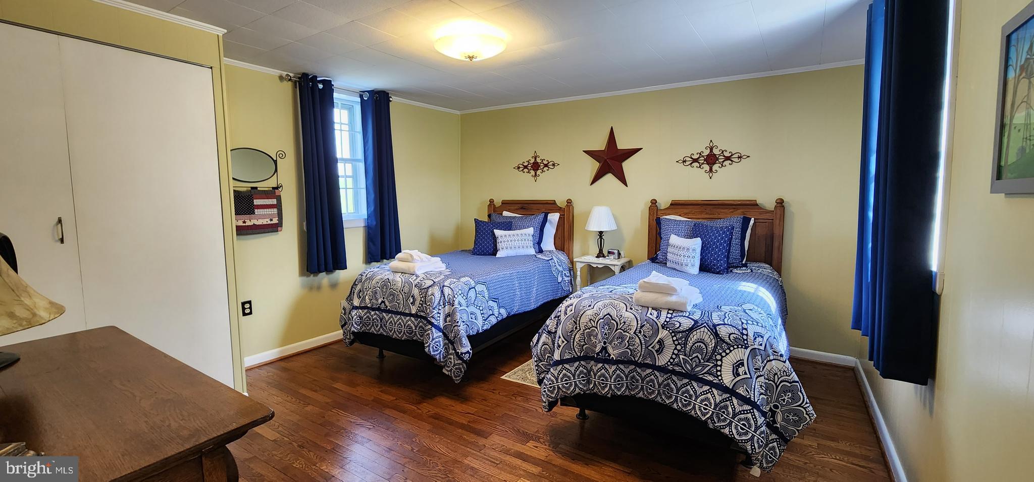 NONE AVAILABLE - Land