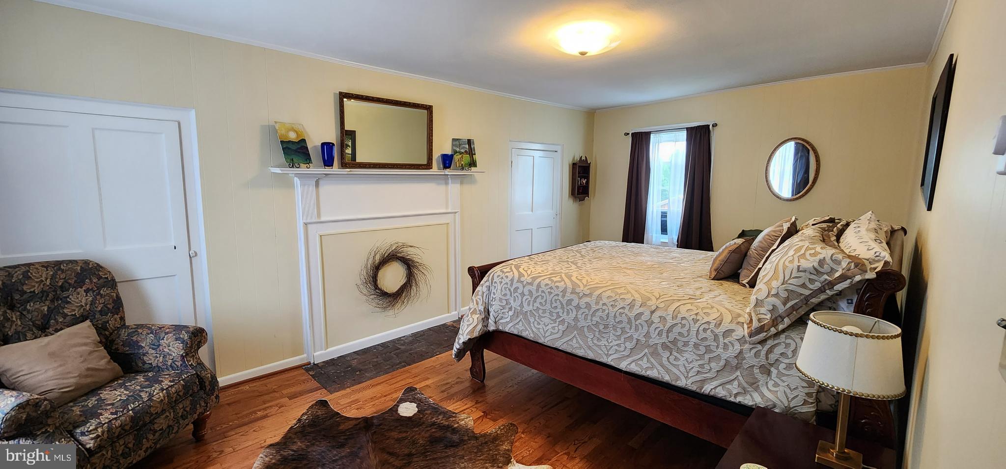 NONE AVAILABLE - Land