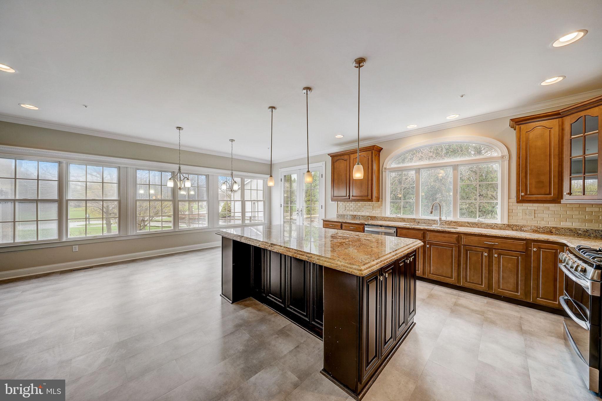 SWEDESFORD CHASE - Residential